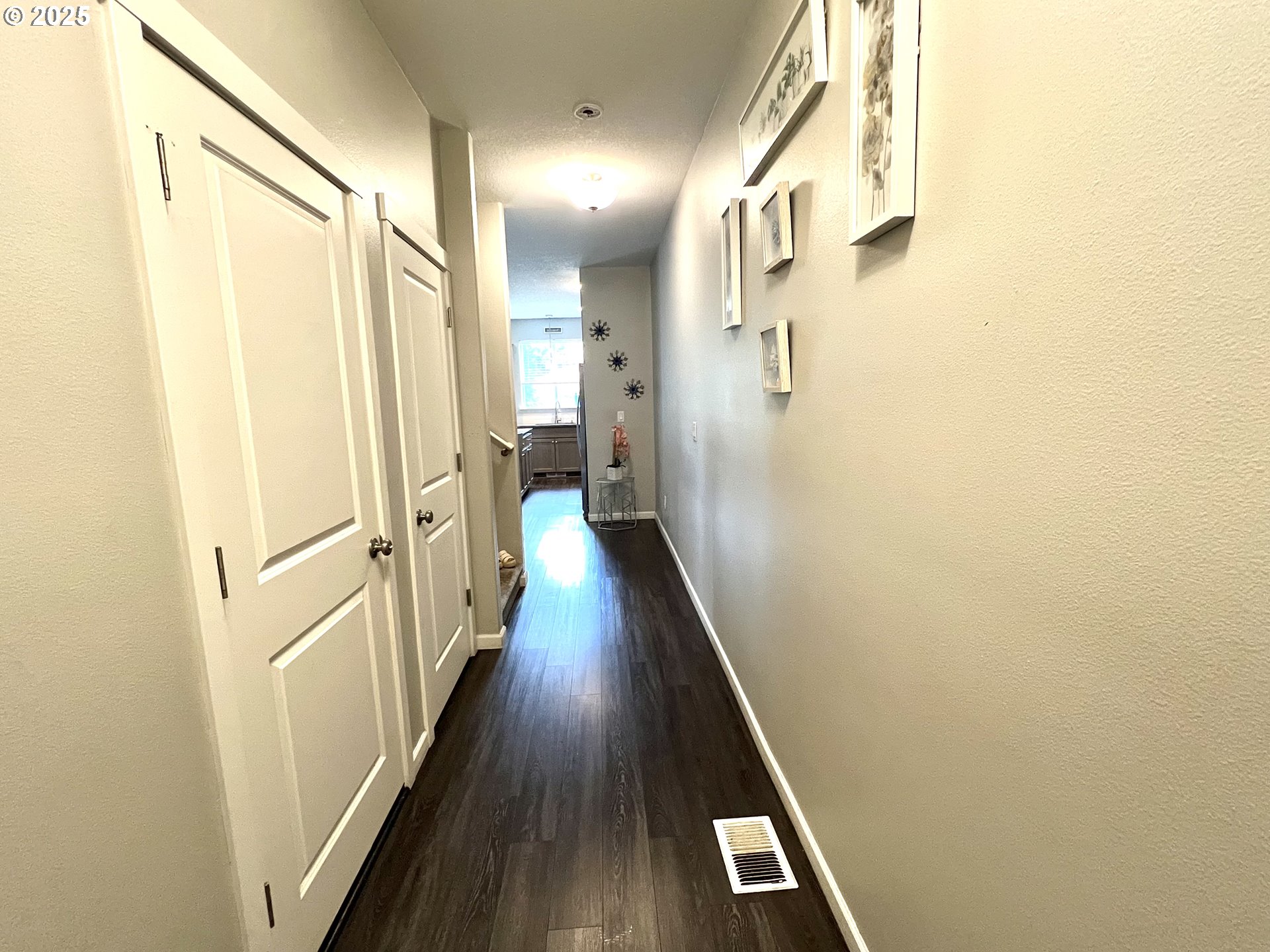 2728 Se Acacia Pl Property Photo 4