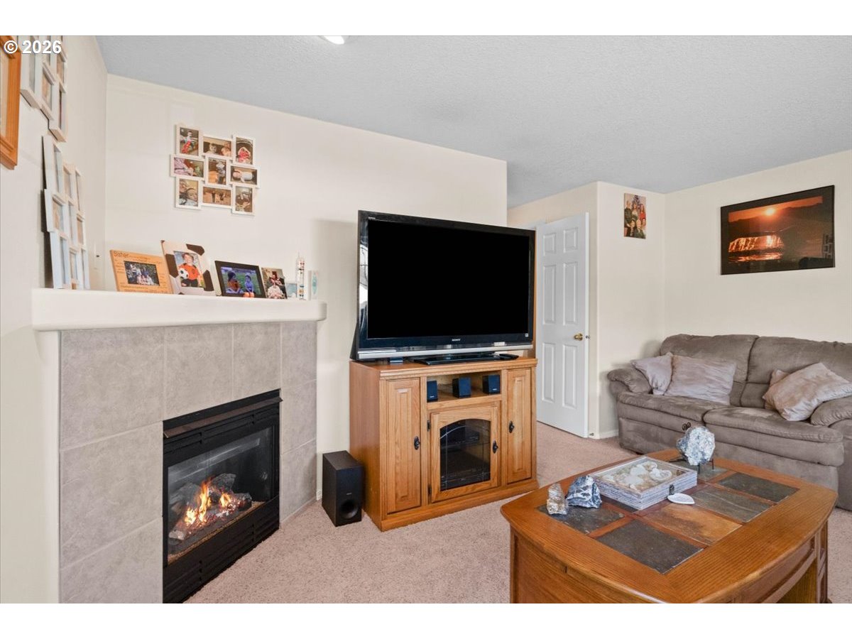2201 Edgemont St Se Property Photo 7