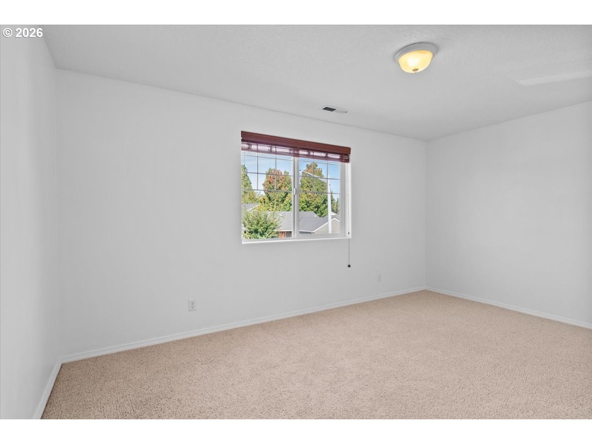 2201 Edgemont St Se Property Photo 20