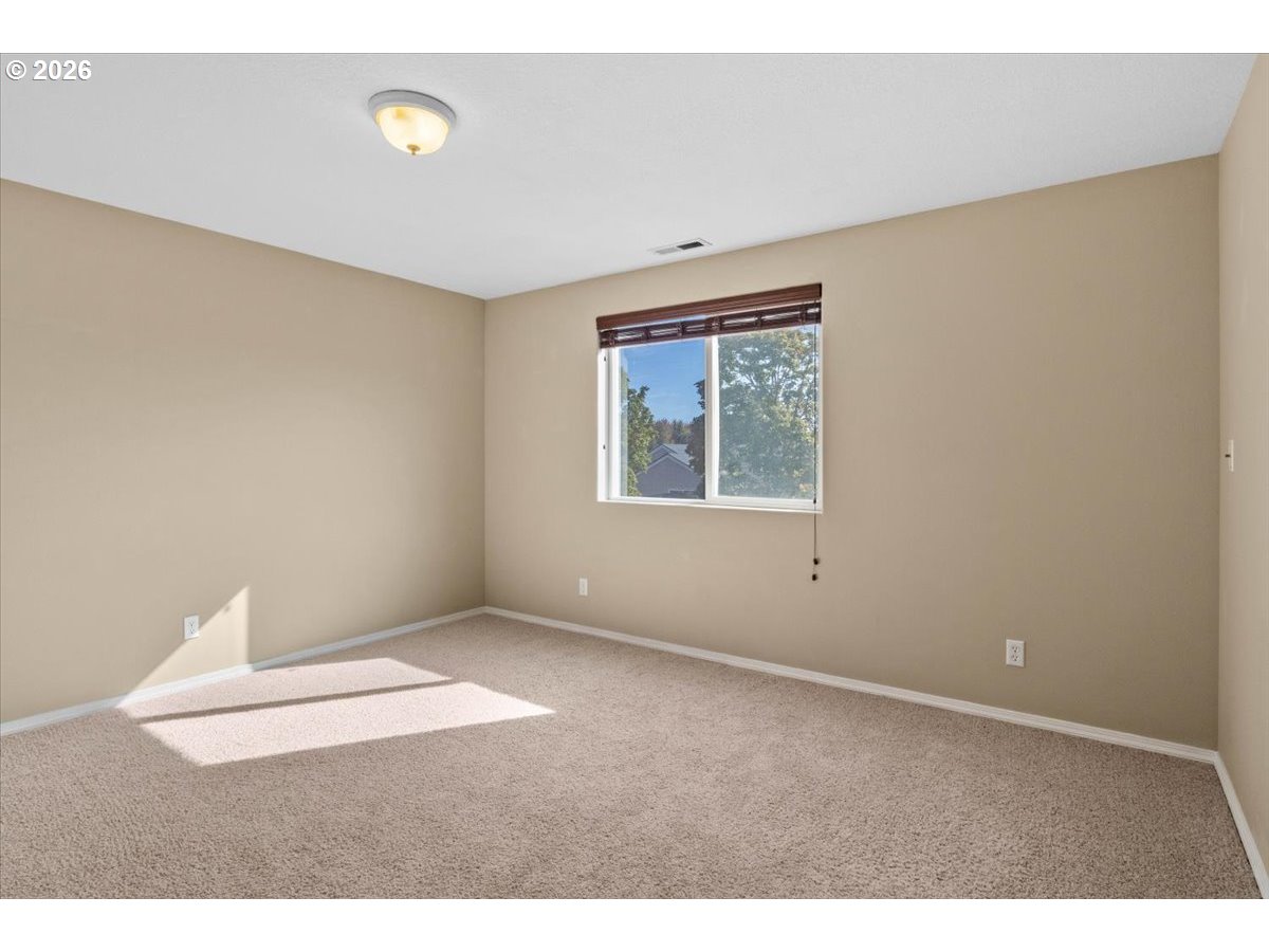2201 Edgemont St Se Property Photo 24