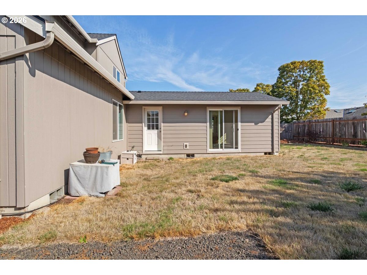 2201 Edgemont St Se Property Photo 35