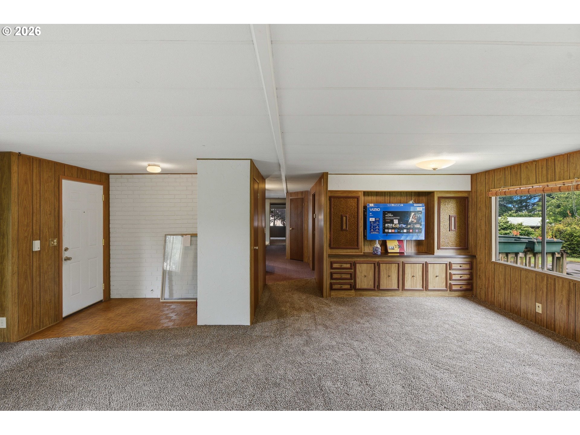 690 Village Pines Dr Property Photo 10