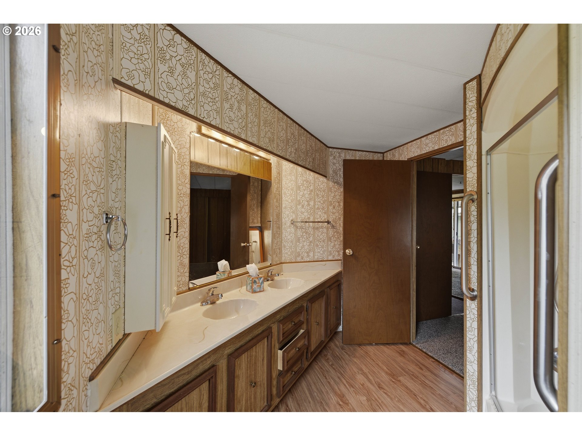690 Village Pines Dr Property Photo 30