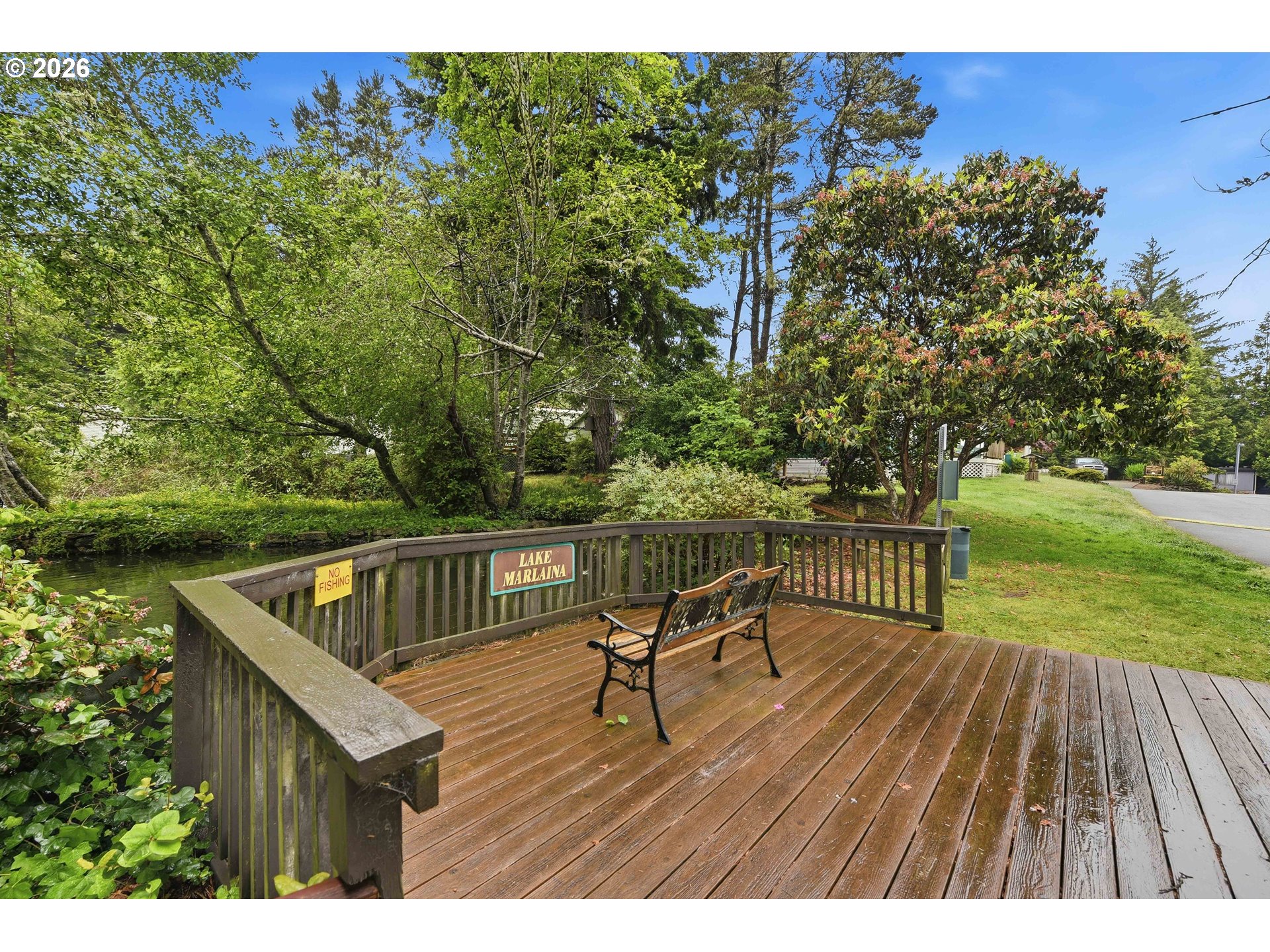 690 Village Pines Dr Property Photo 40