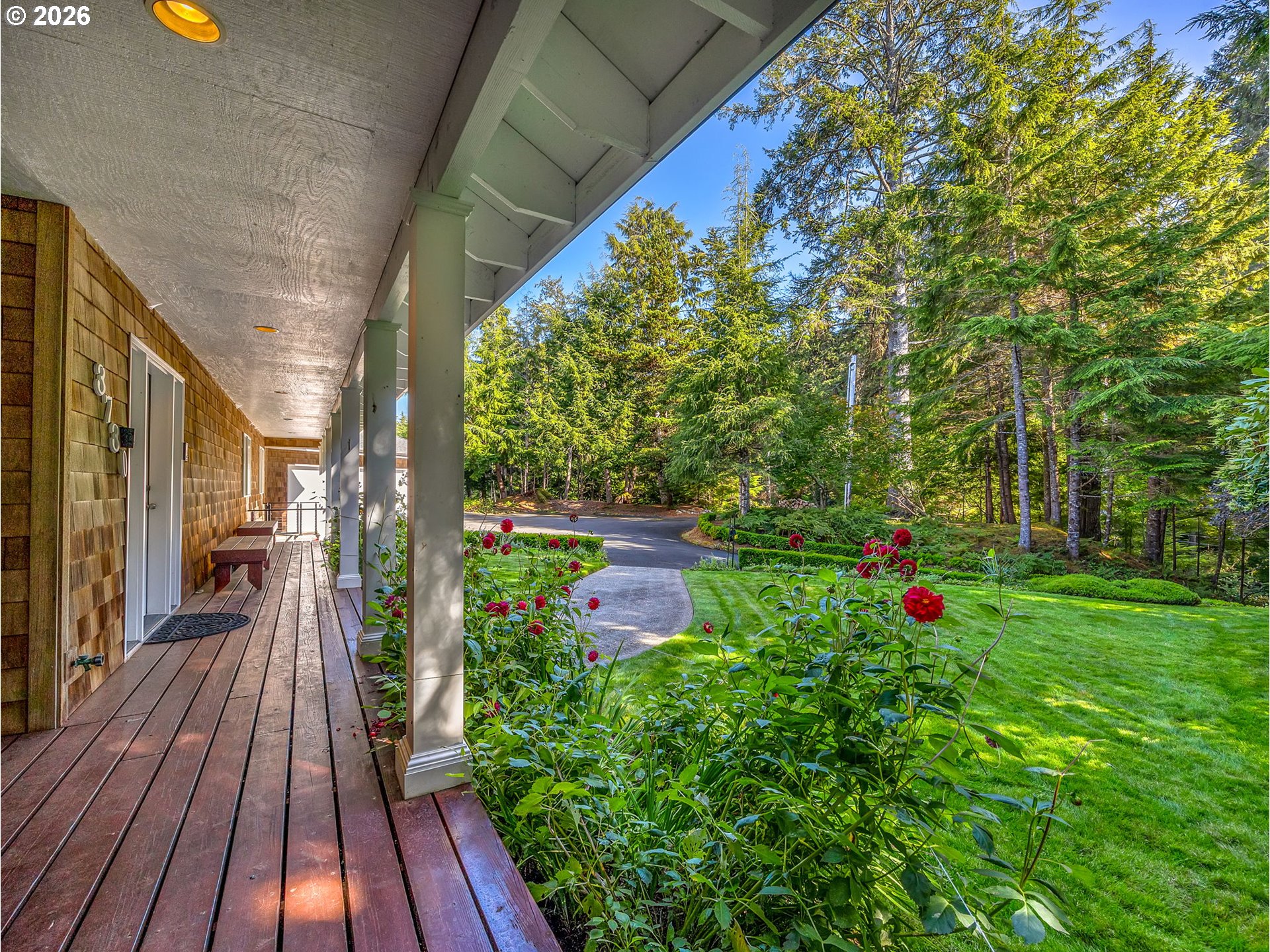 3730 Sunset Blvd Property Photo 7