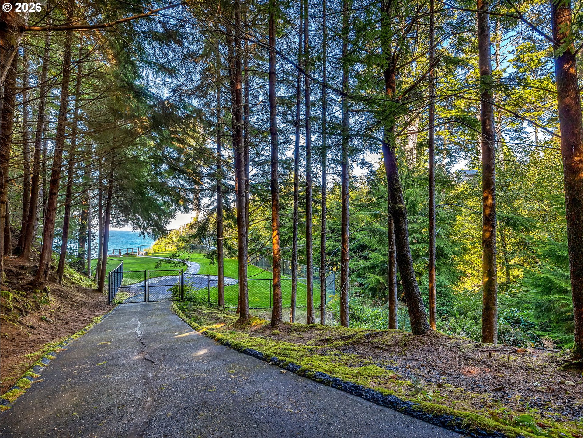 3730 Sunset Blvd Property Photo 43