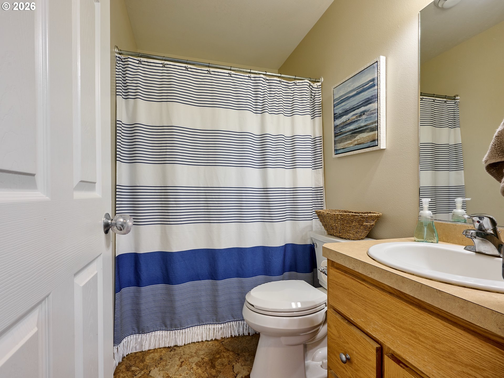 6224 Elena St Ne Property Photo 24