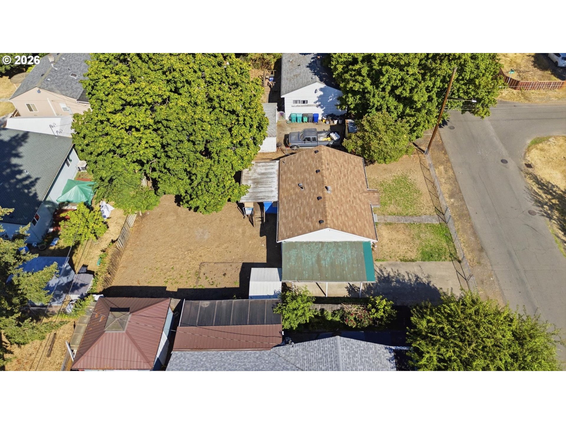 8233 Ne Going Pl Property Photo 30