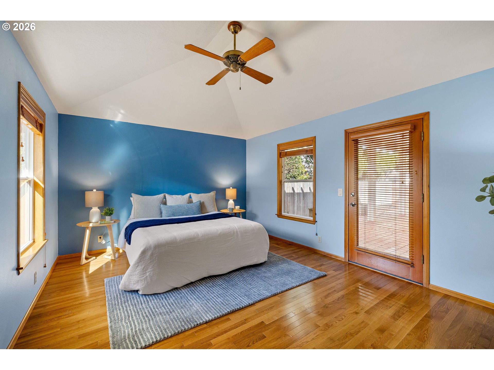 2990 Gilham Rd Property Photo 29