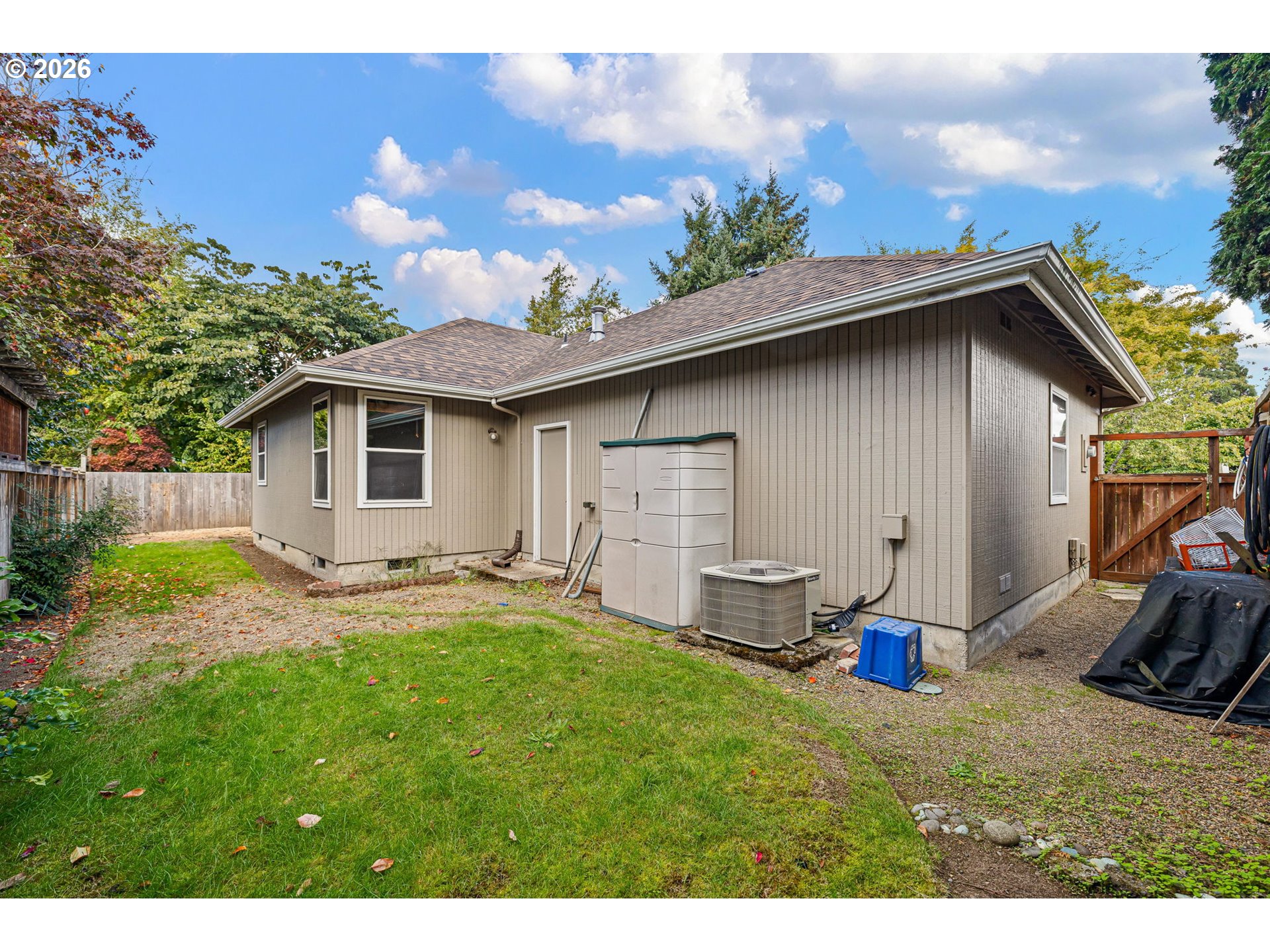 2990 Gilham Rd Property Photo 39