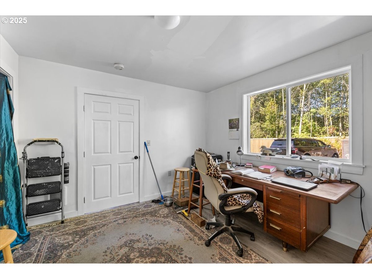 14339 Highway 101 Property Photo 18