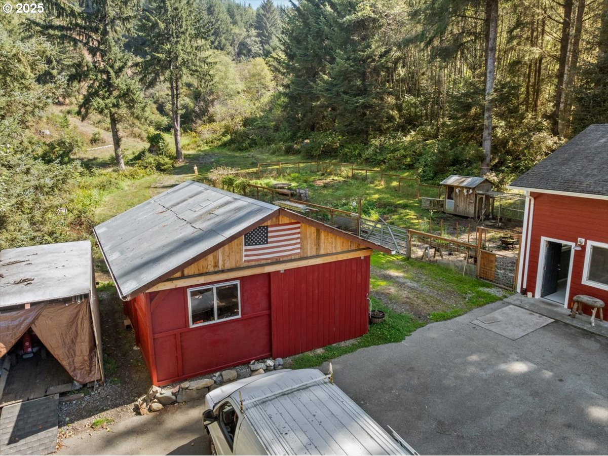 14339 Highway 101 Property Photo 43
