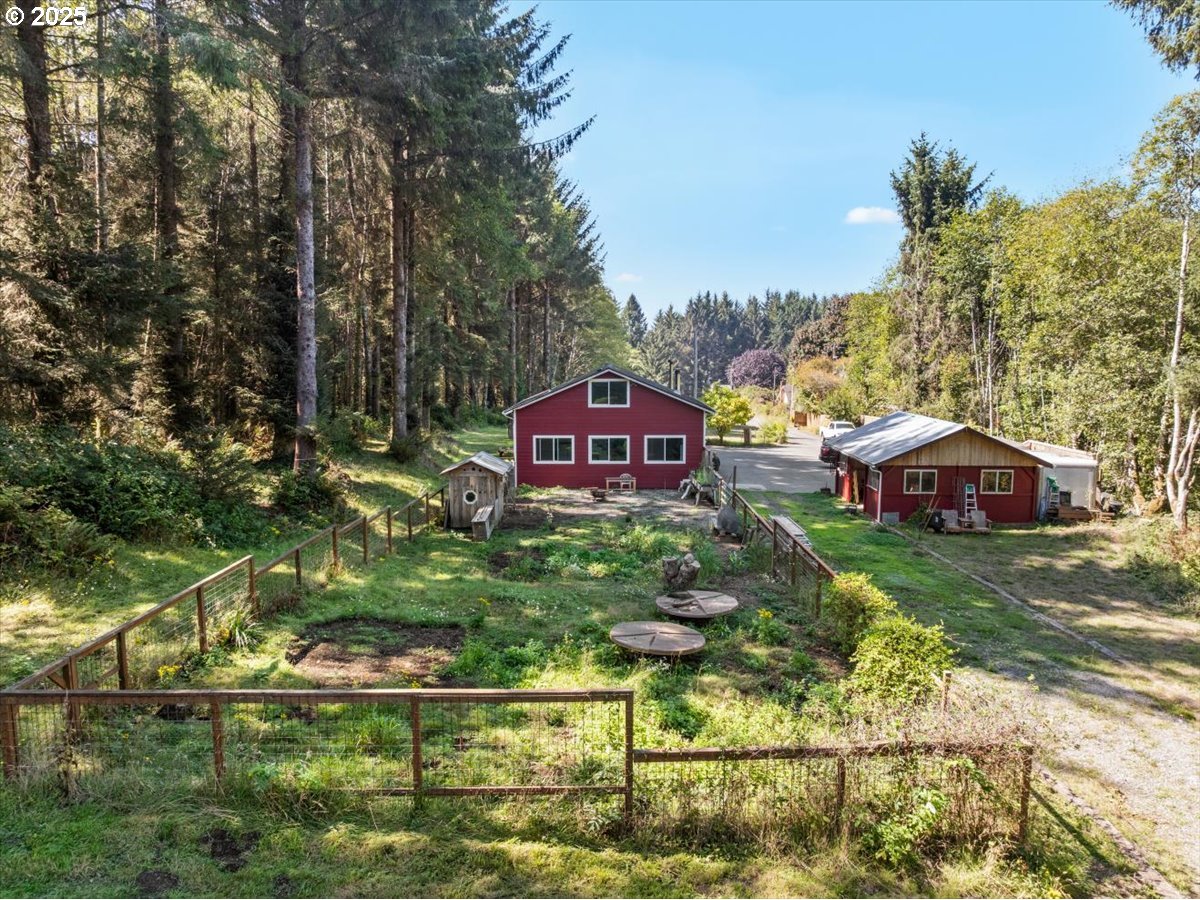 14339 Highway 101 Property Photo 44