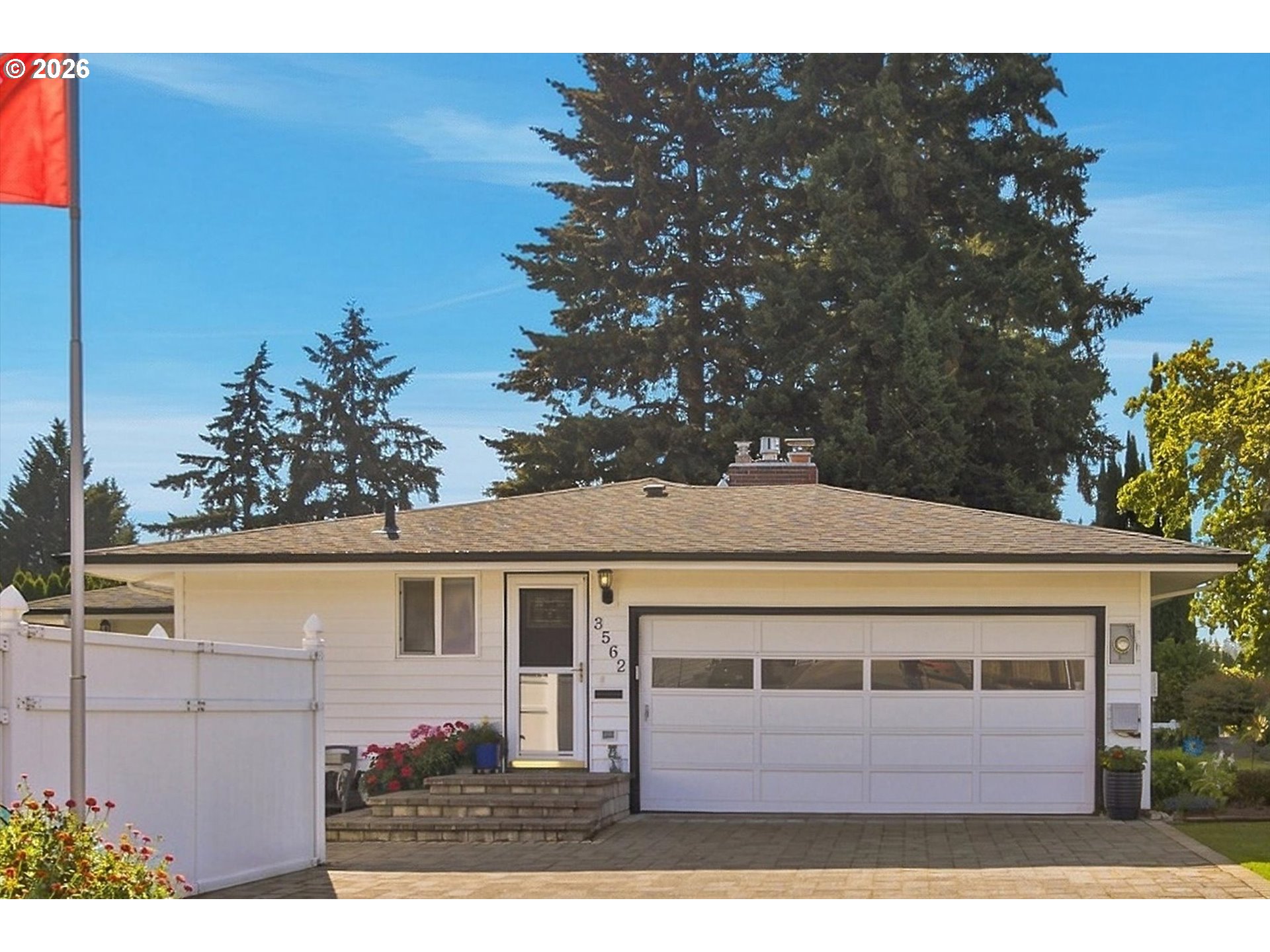 3562 Se Cedar St Property Photo 1