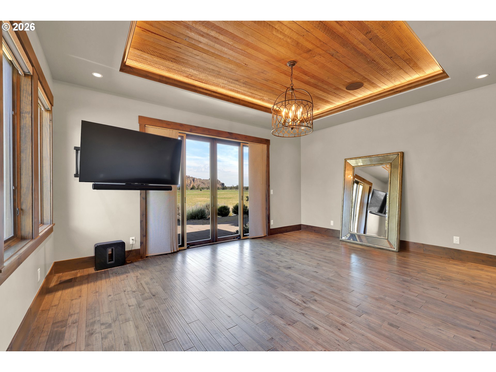 250 Ne Goodpasture Loop Property Photo 30
