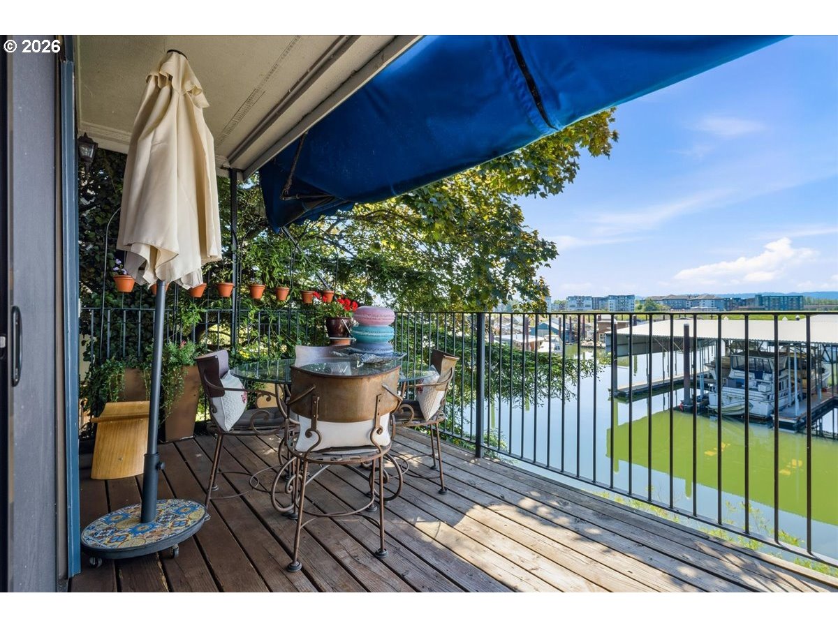 620 N Tomahawk Island Dr Property Photo 19