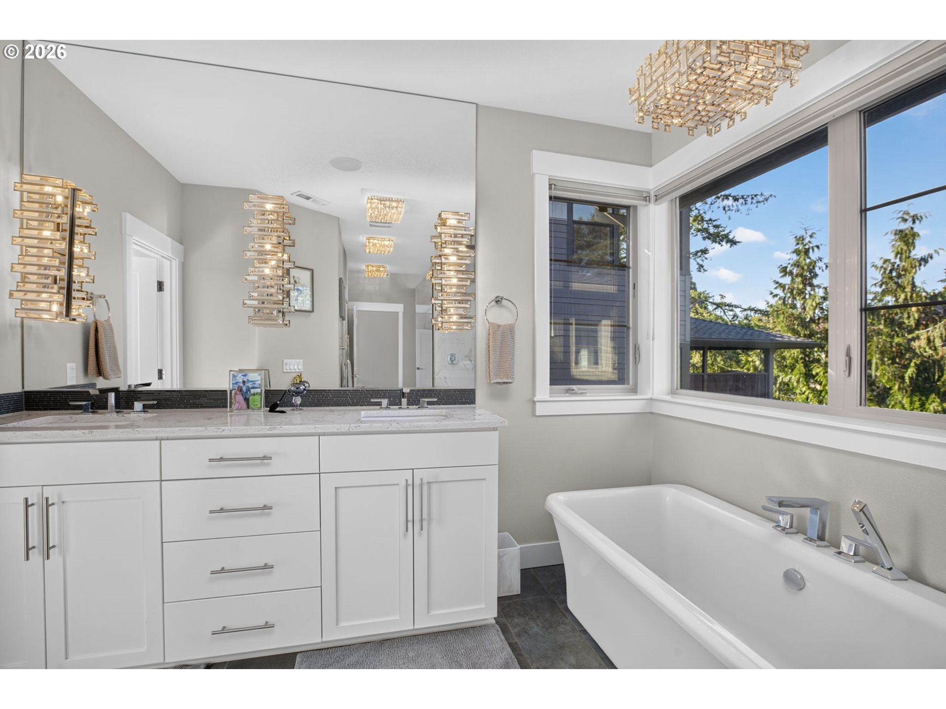 10999 Nw Rainmont Rd Property Photo 16