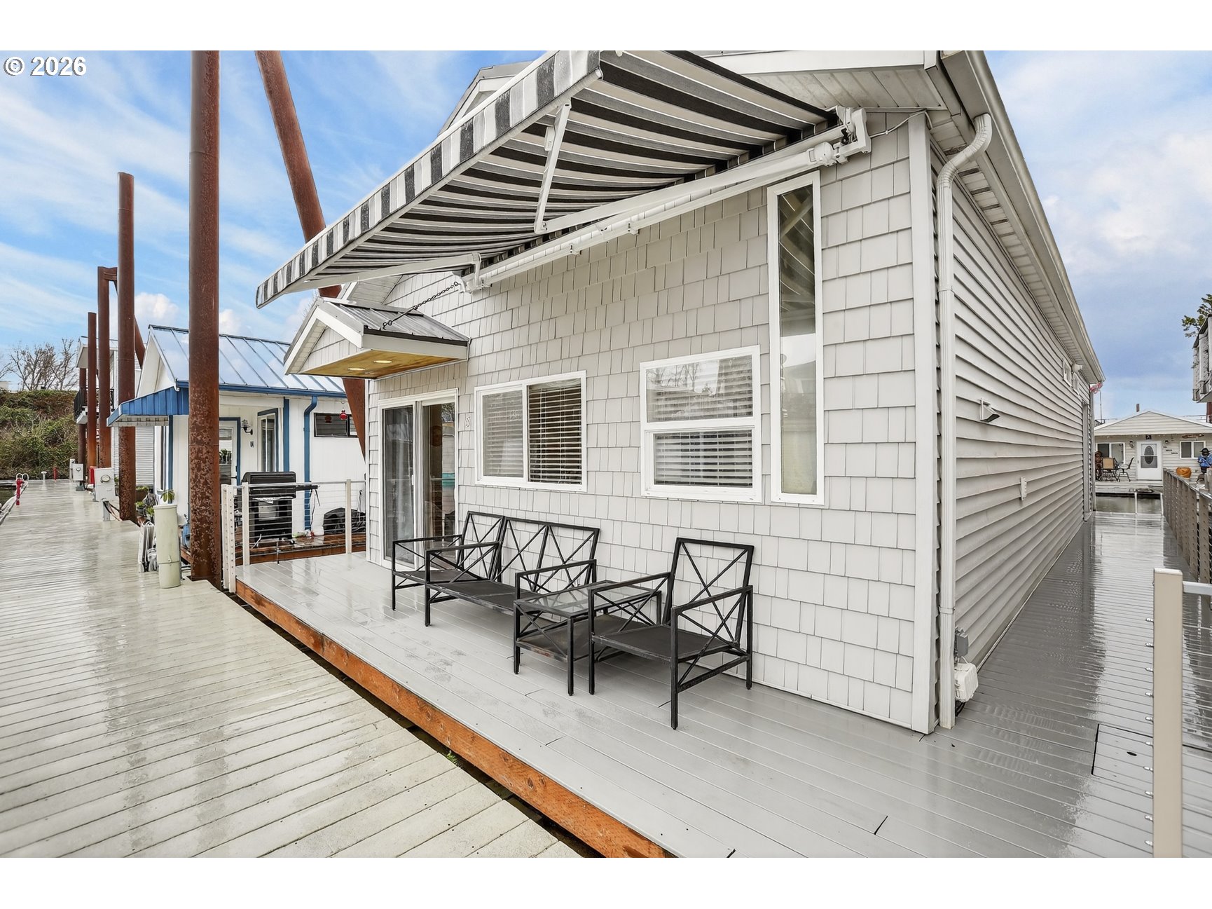 19609 Ne Marine Dr D5 Property Photo 2