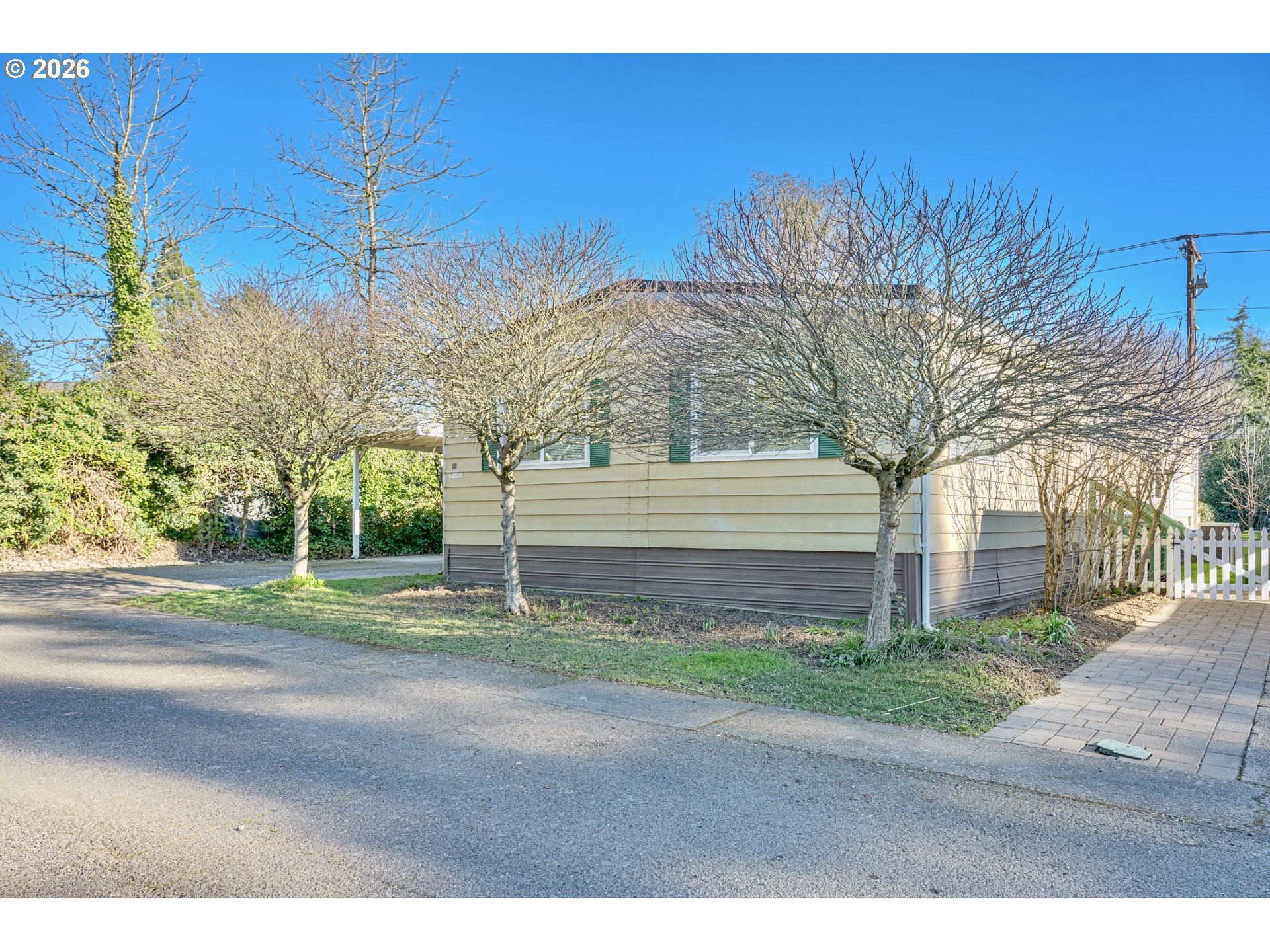 1103 N Springbrook Rd 50 Property Photo 31