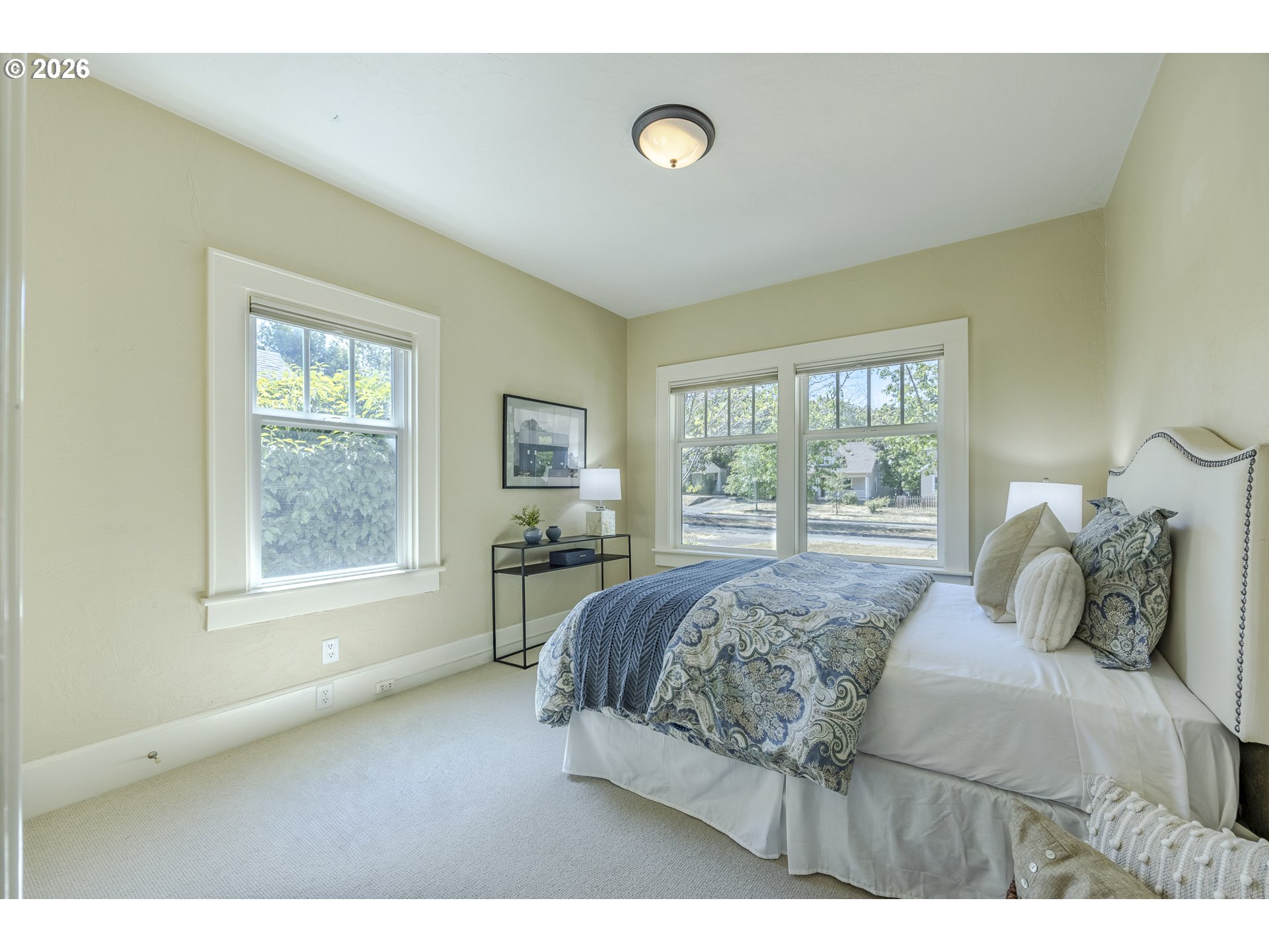 1545 Villard St Property Photo 17