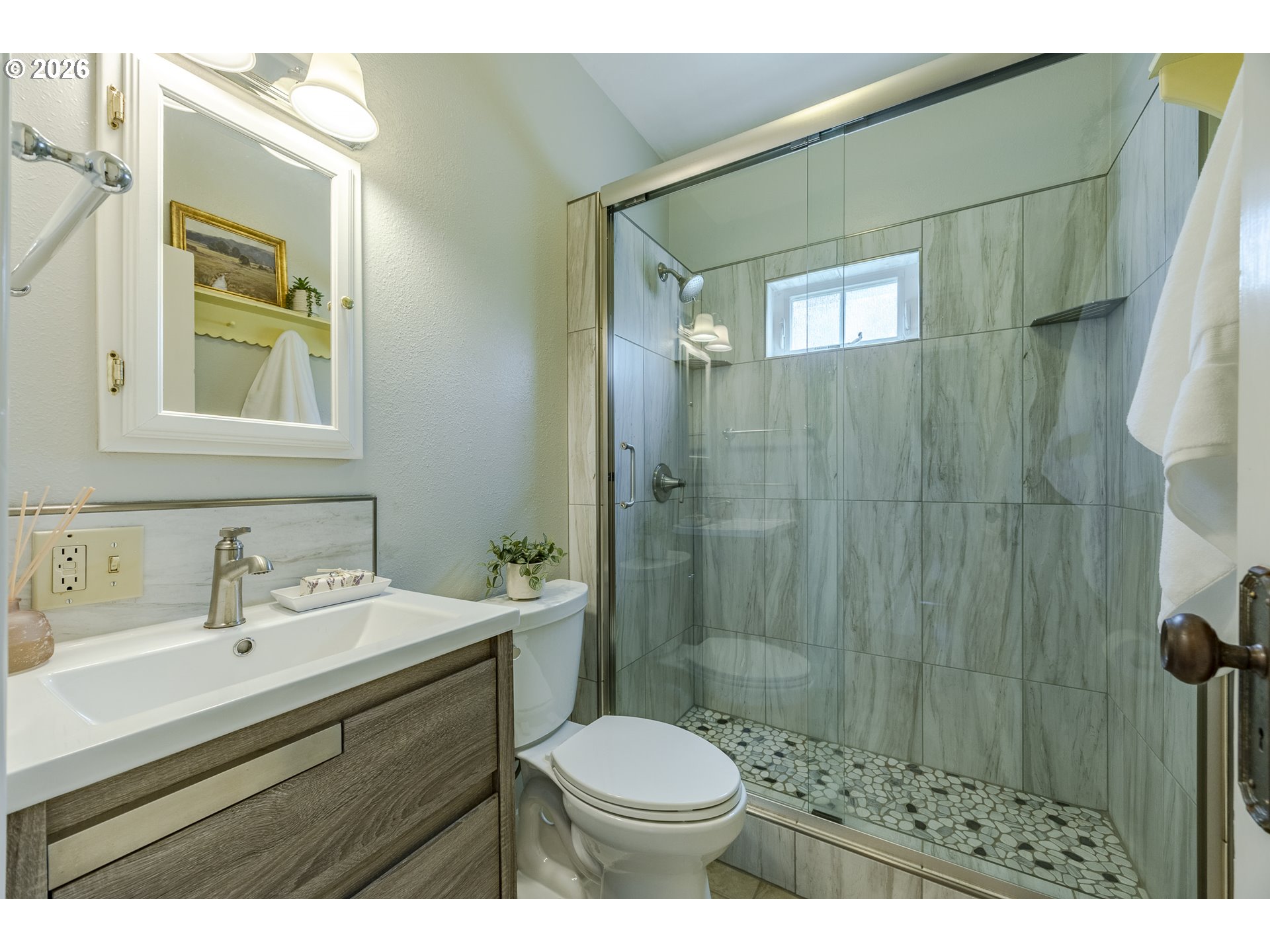 1545 Villard St Property Photo 20