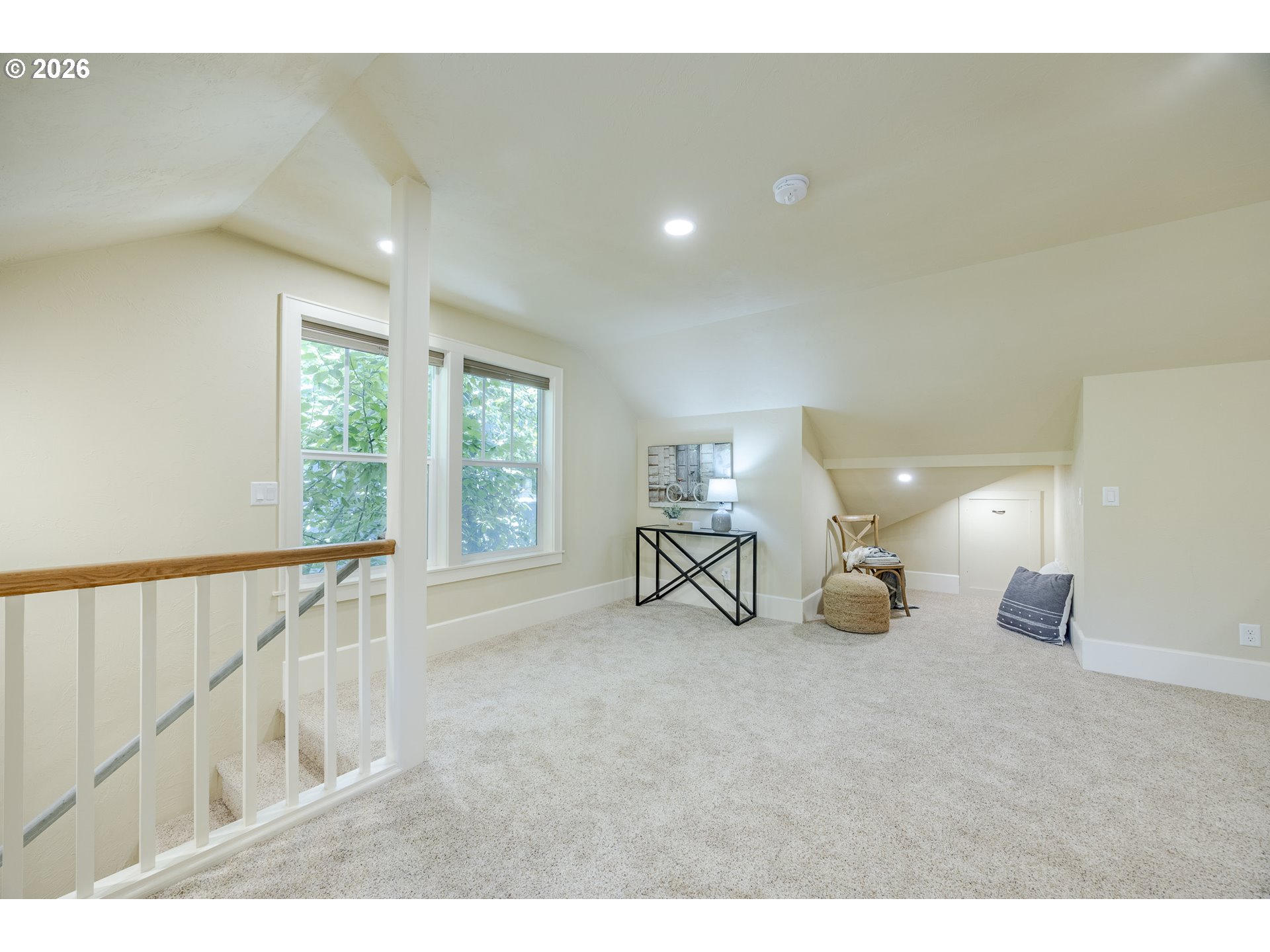 1545 Villard St Property Photo 29