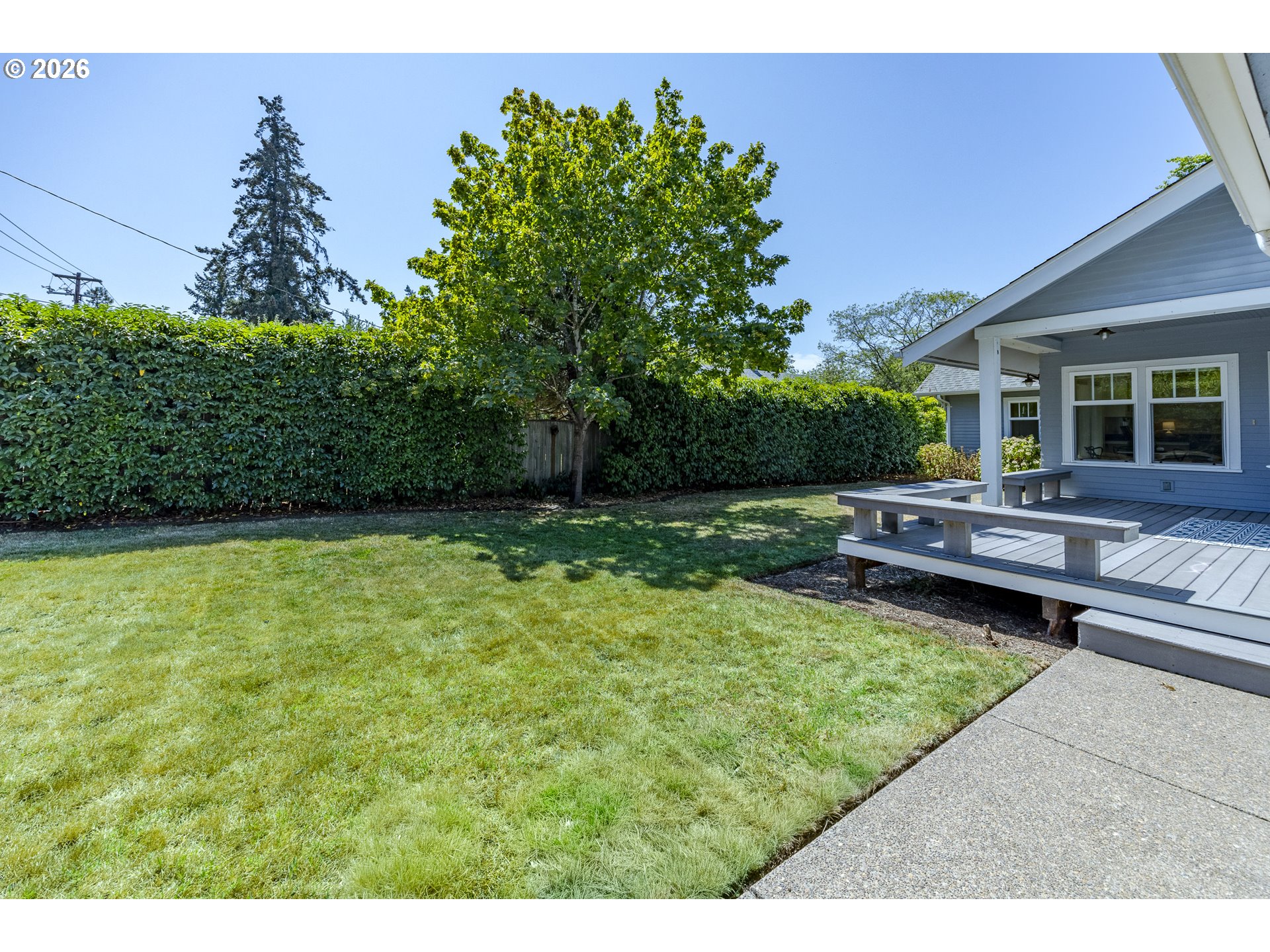 1545 Villard St Property Photo 33