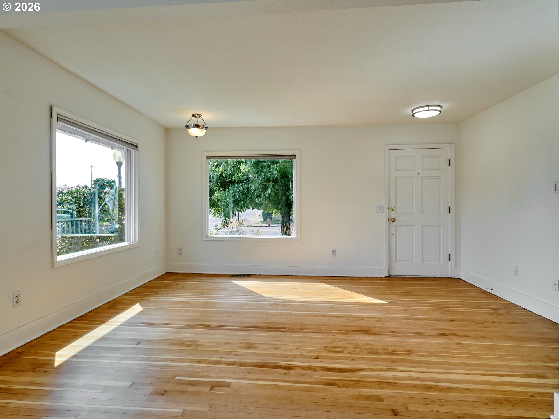 112 Nw 3rd Ave Property Photo 3