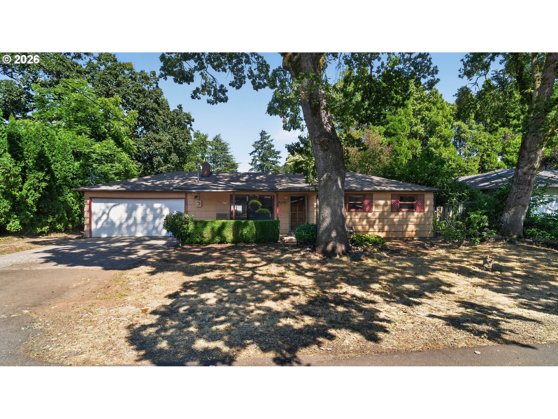 4316 10th Ct Property Photo 1