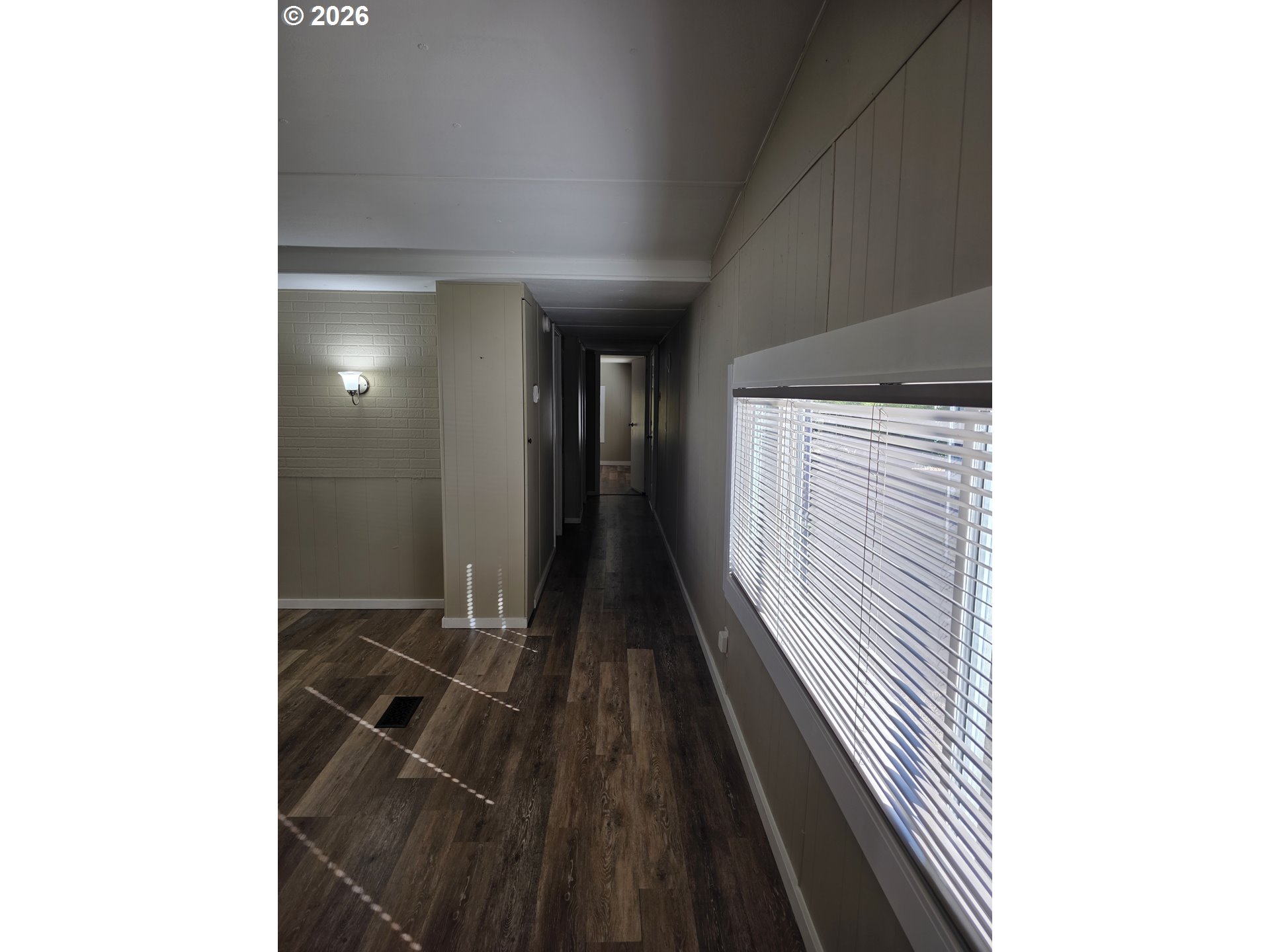 21201 Ne 58th St 4 Property Photo 6