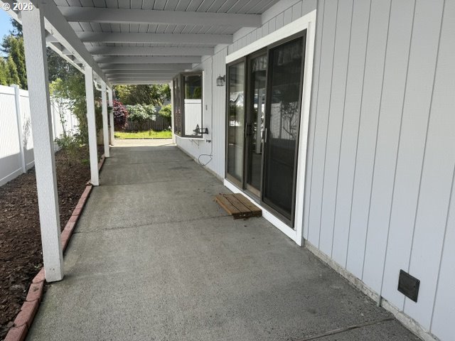 2164 24th St Property Photo 17