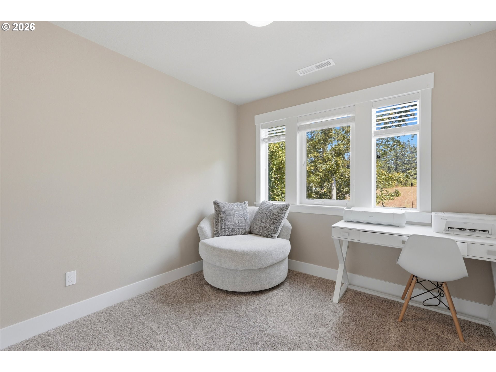 16835 Champion Way Property Photo 12