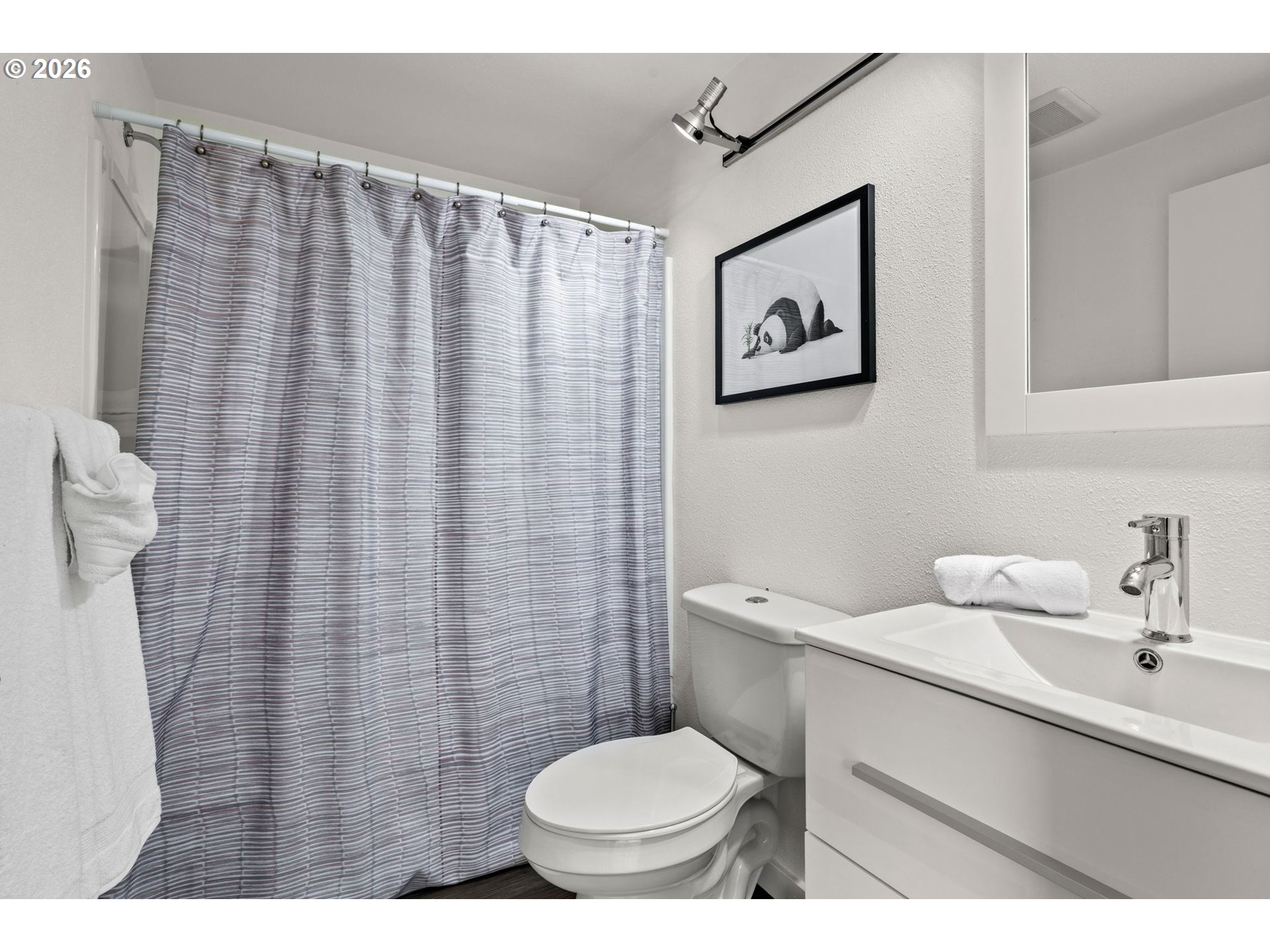 1675 Fircrest Dr Property Photo 12