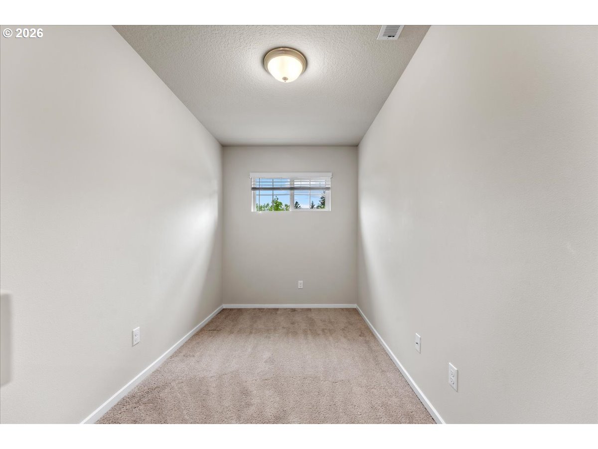 16109 Nw Reliance Ln Property Photo 33