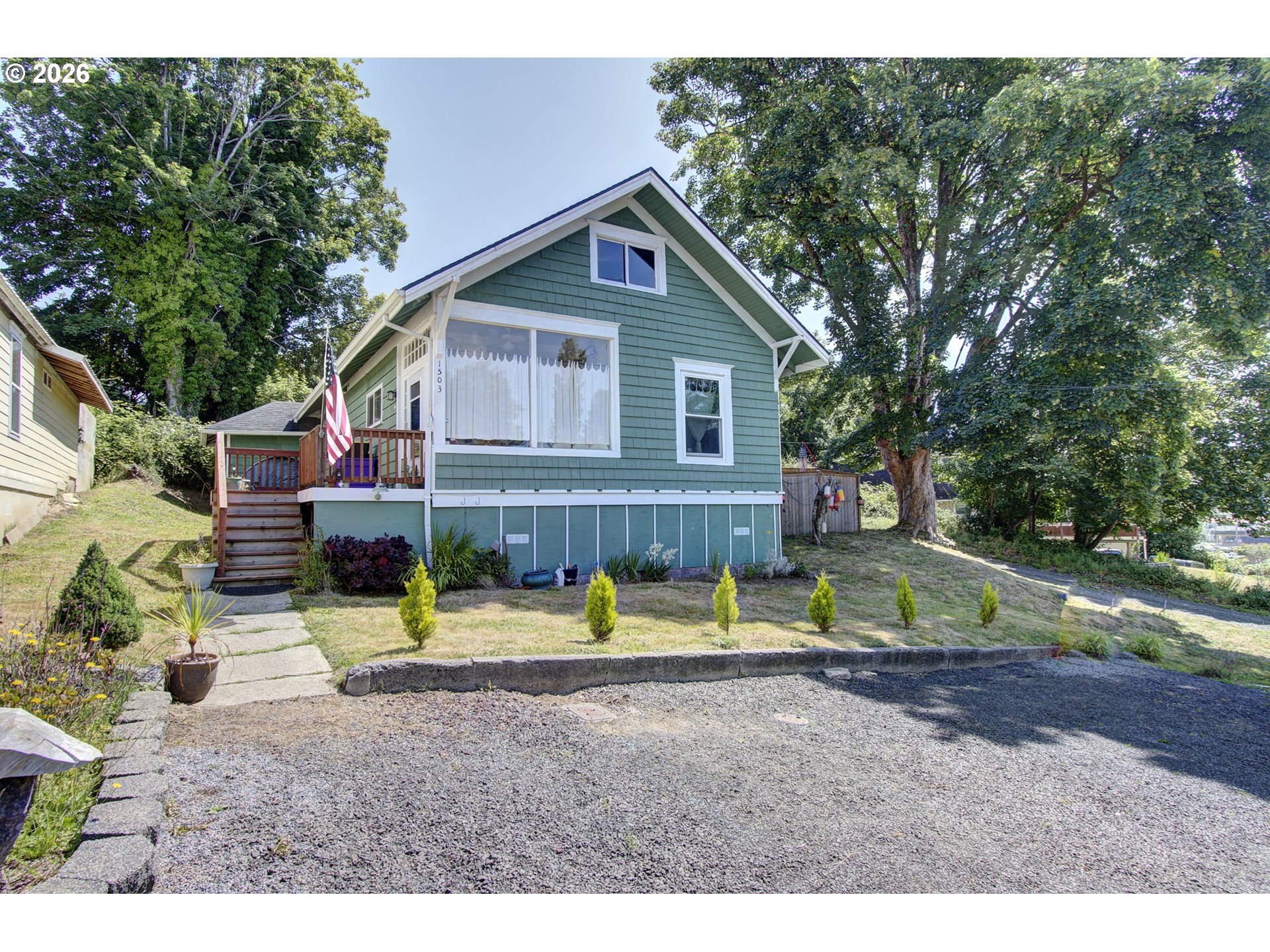 1503 1st St Property Photo 1