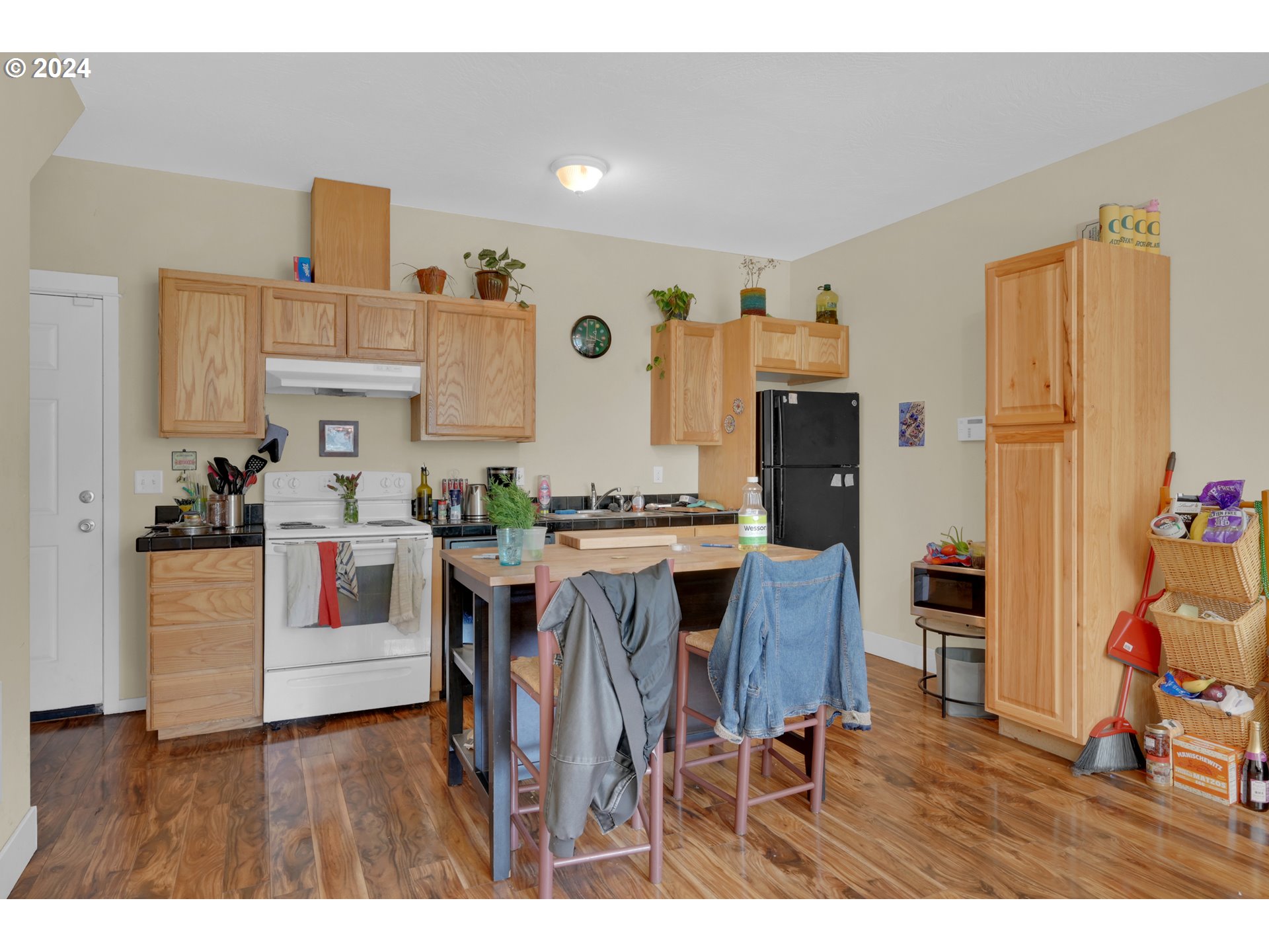 1857 Pearl St Property Photo 11