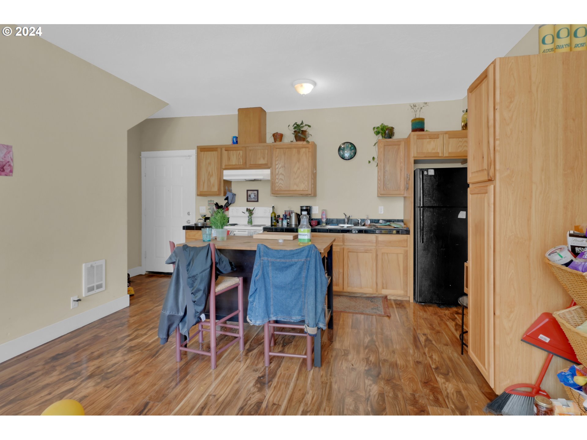 1857 Pearl St Property Photo 12
