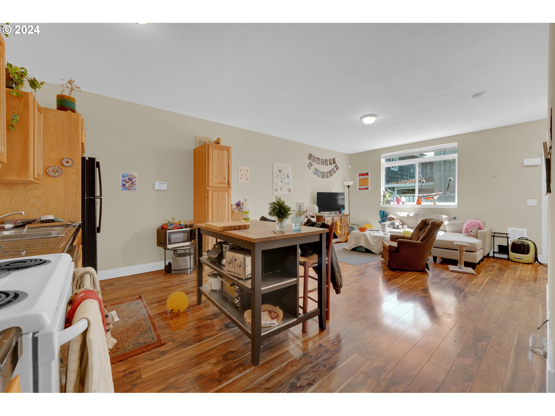 1857 Pearl St Property Photo 14
