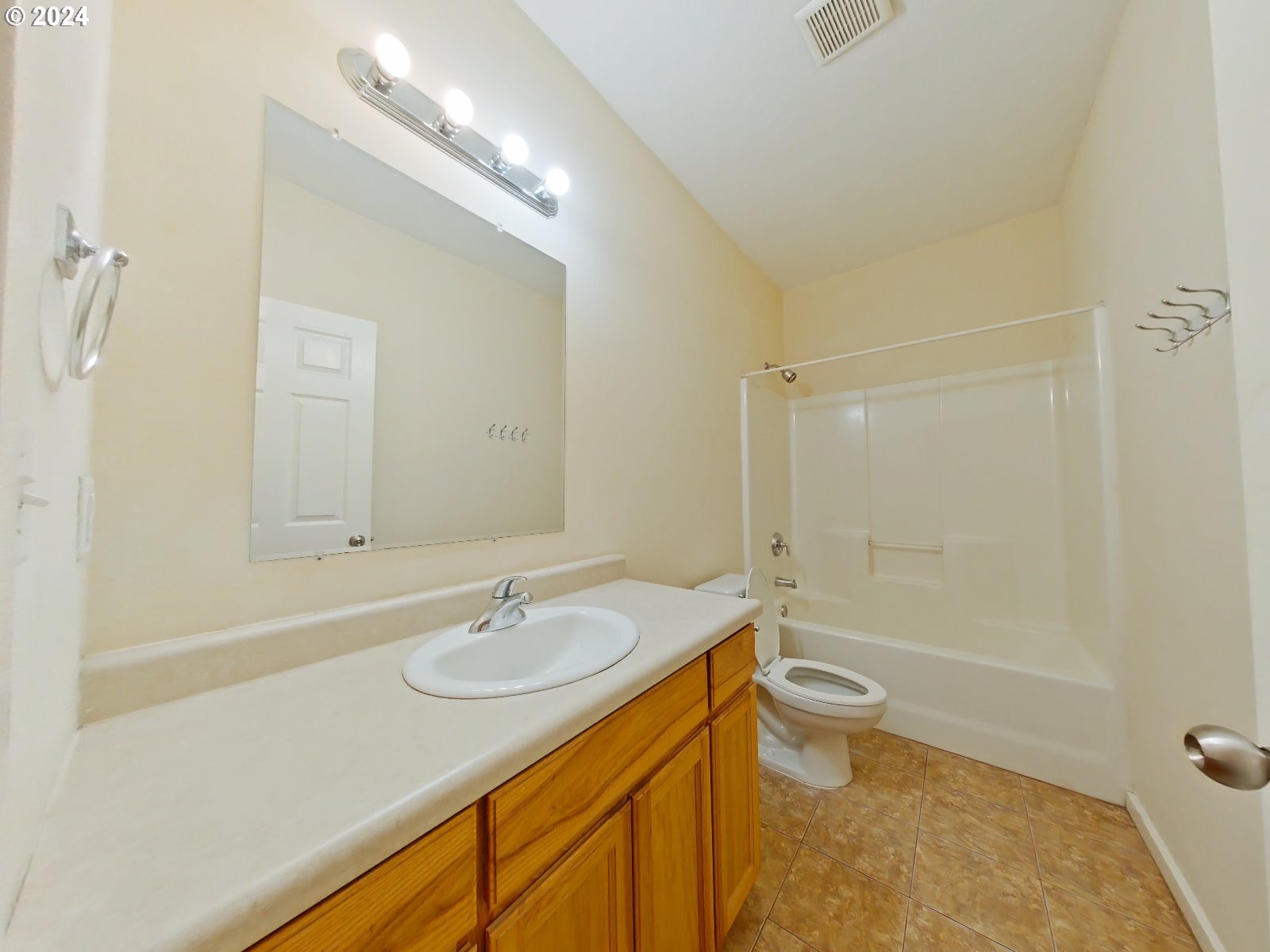 1857 Pearl St Property Photo 21