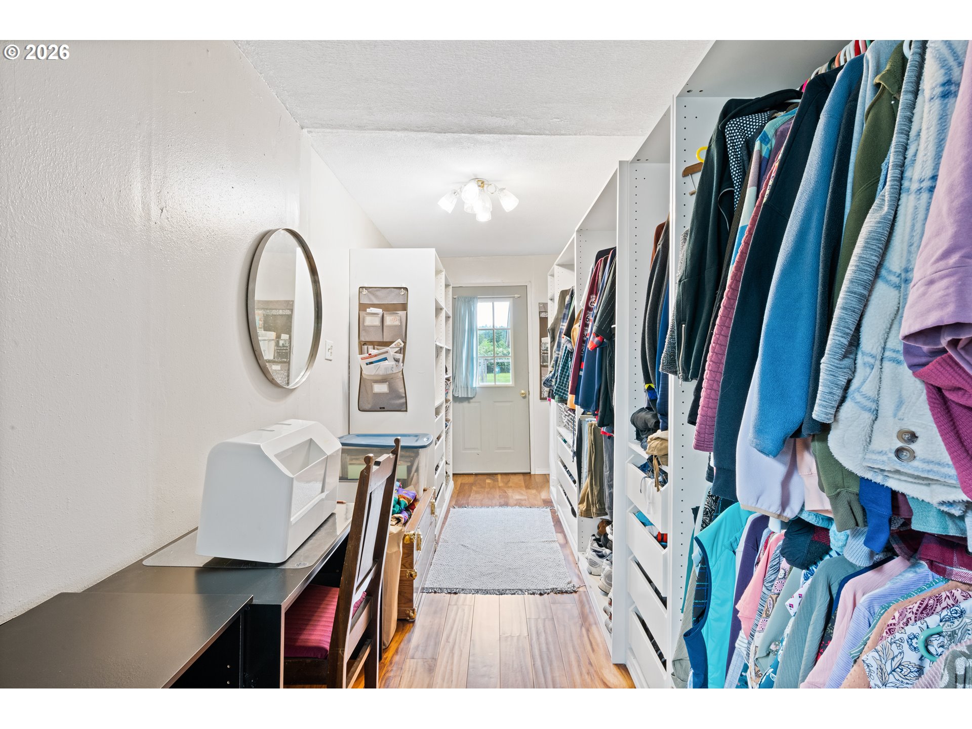 3284 Oak St Property Photo 15