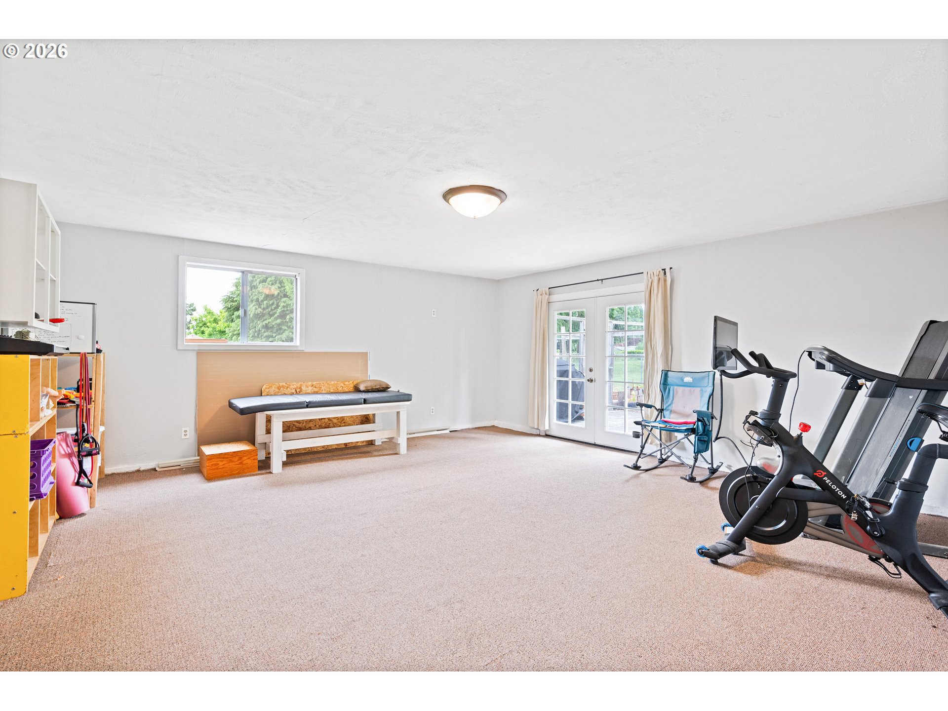 3284 Oak St Property Photo 17