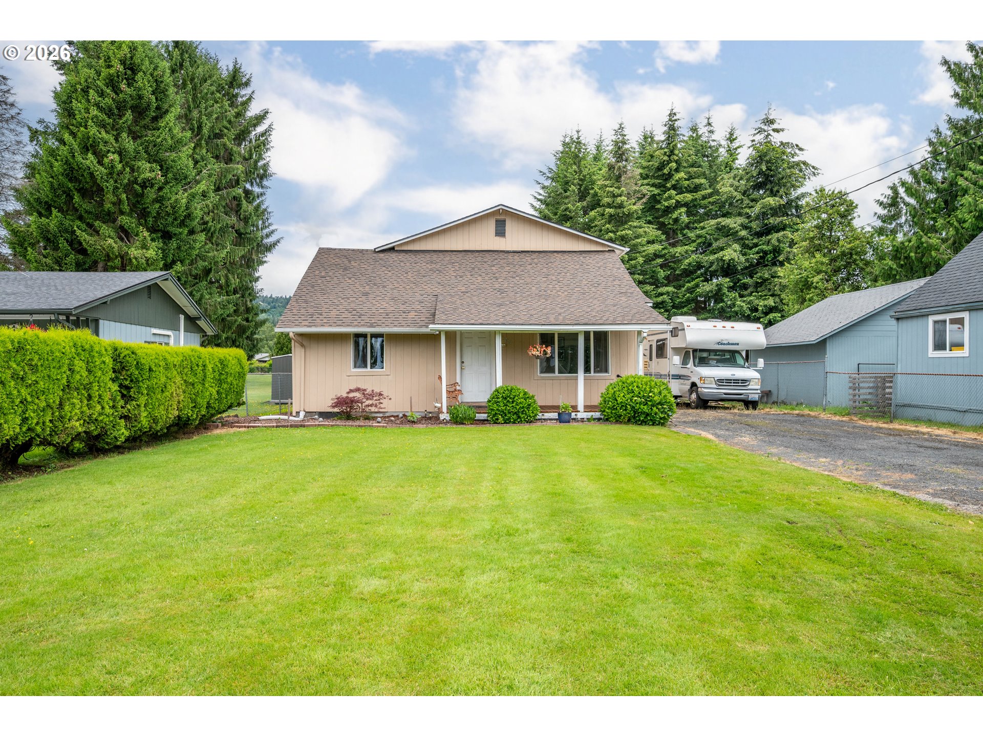 3284 Oak St Property Photo 36