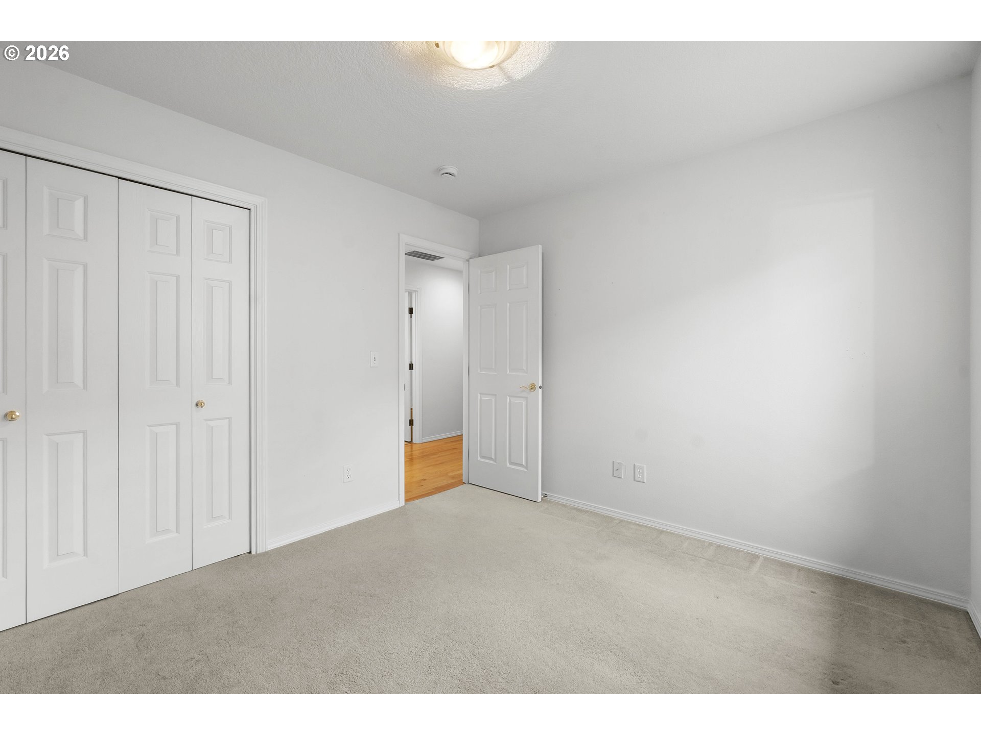 1251 Se Glacier Ln Property Photo 31