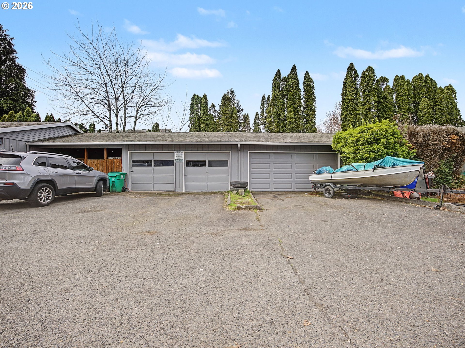 18635 Se Division St Property Photo 5