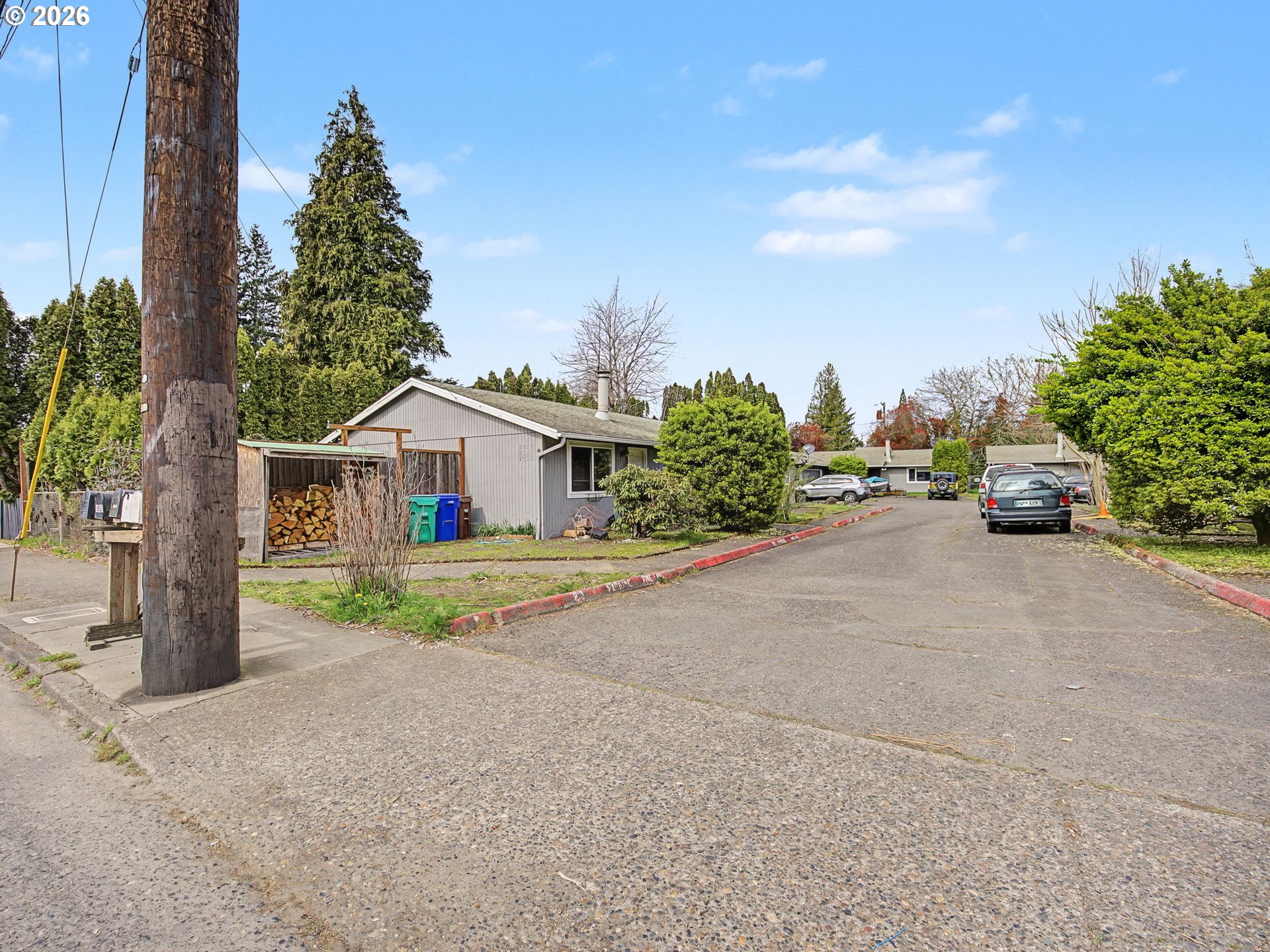 18635 Se Division St Property Photo 8