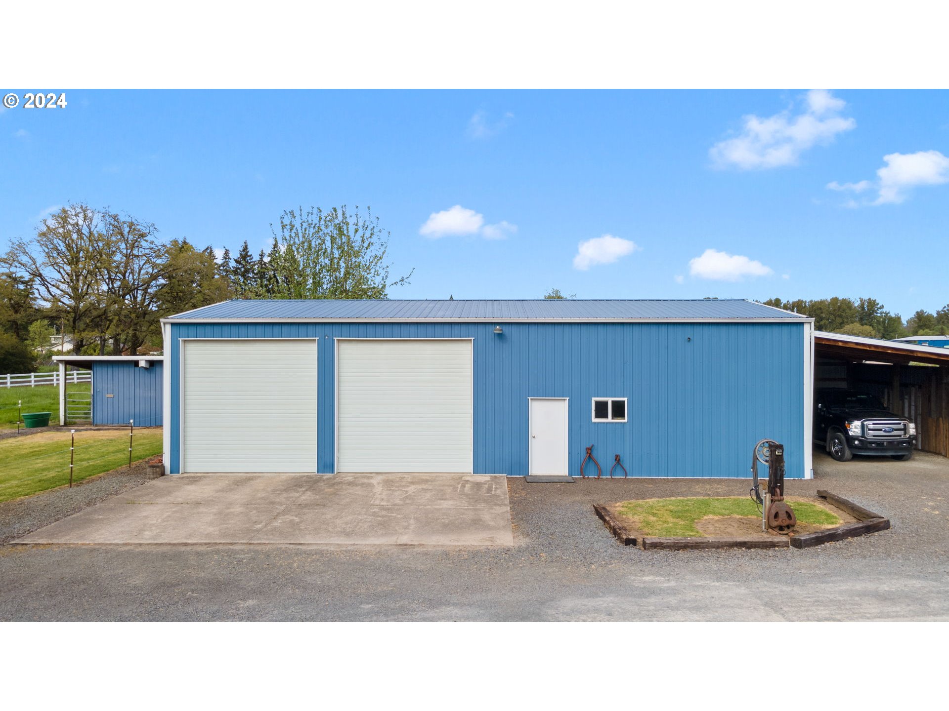 12430 S Oak Grove Rd Property Photo 13