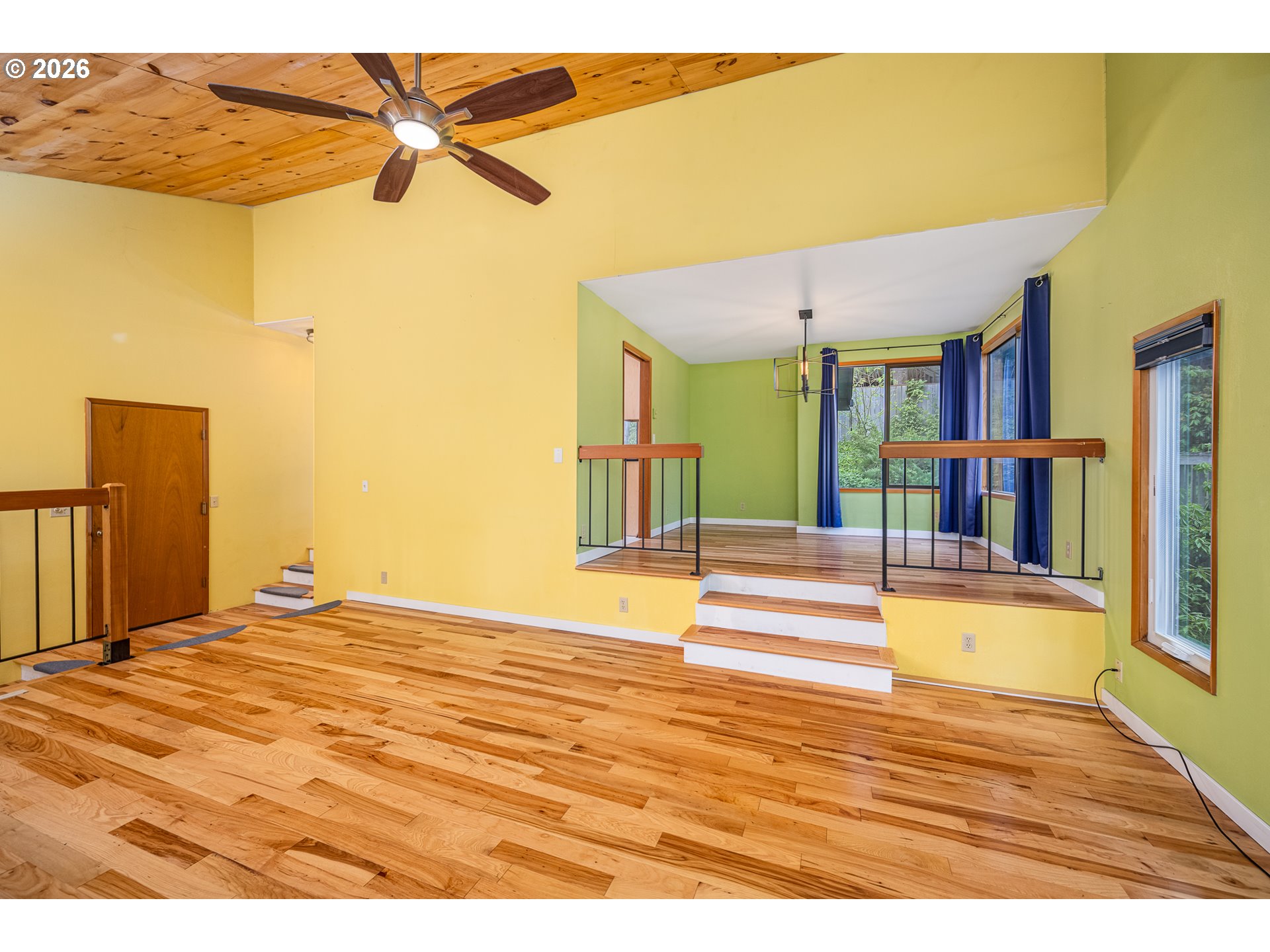 3827 Vine Maple St Property Photo 8