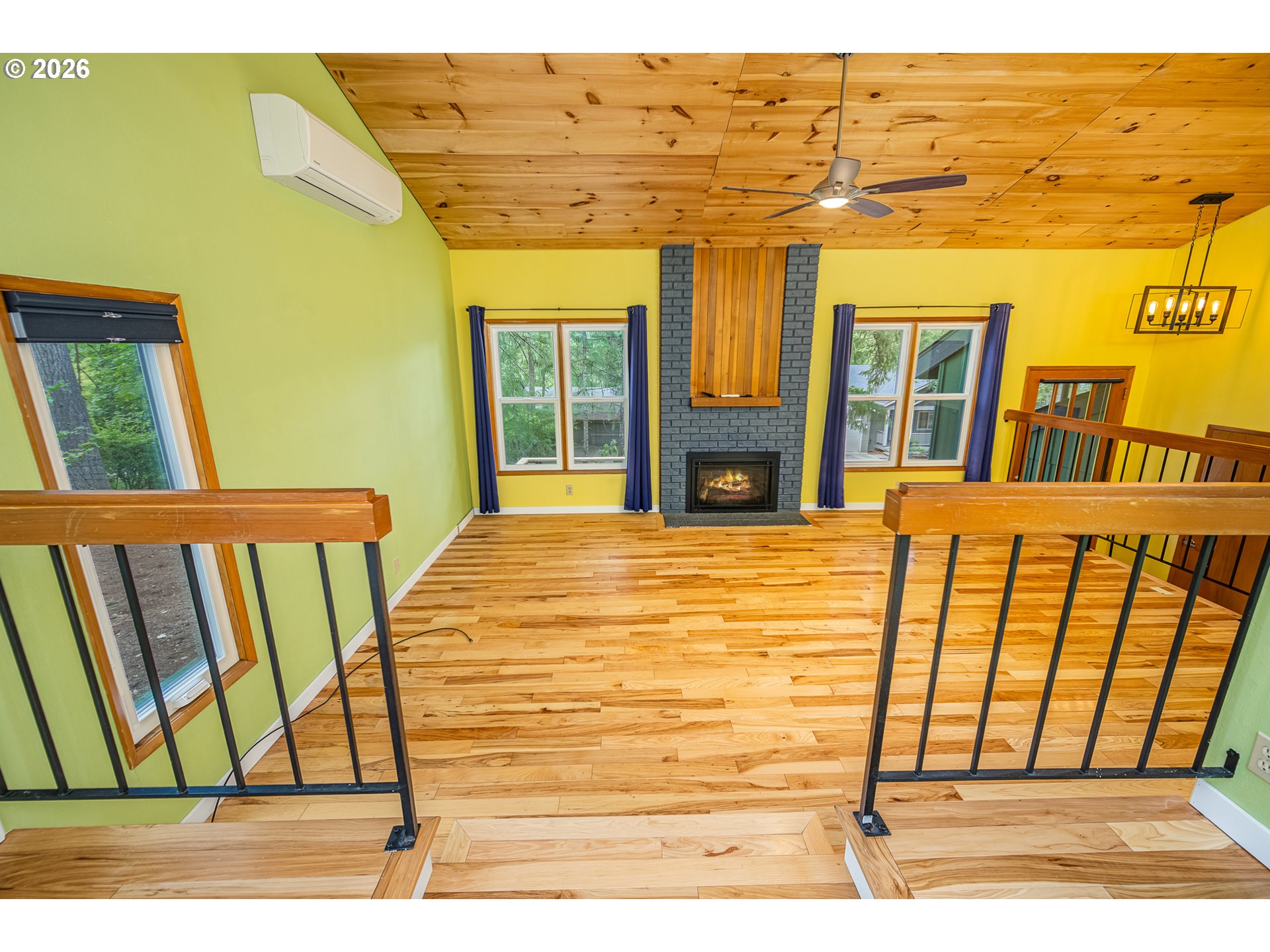3827 Vine Maple St Property Photo 9