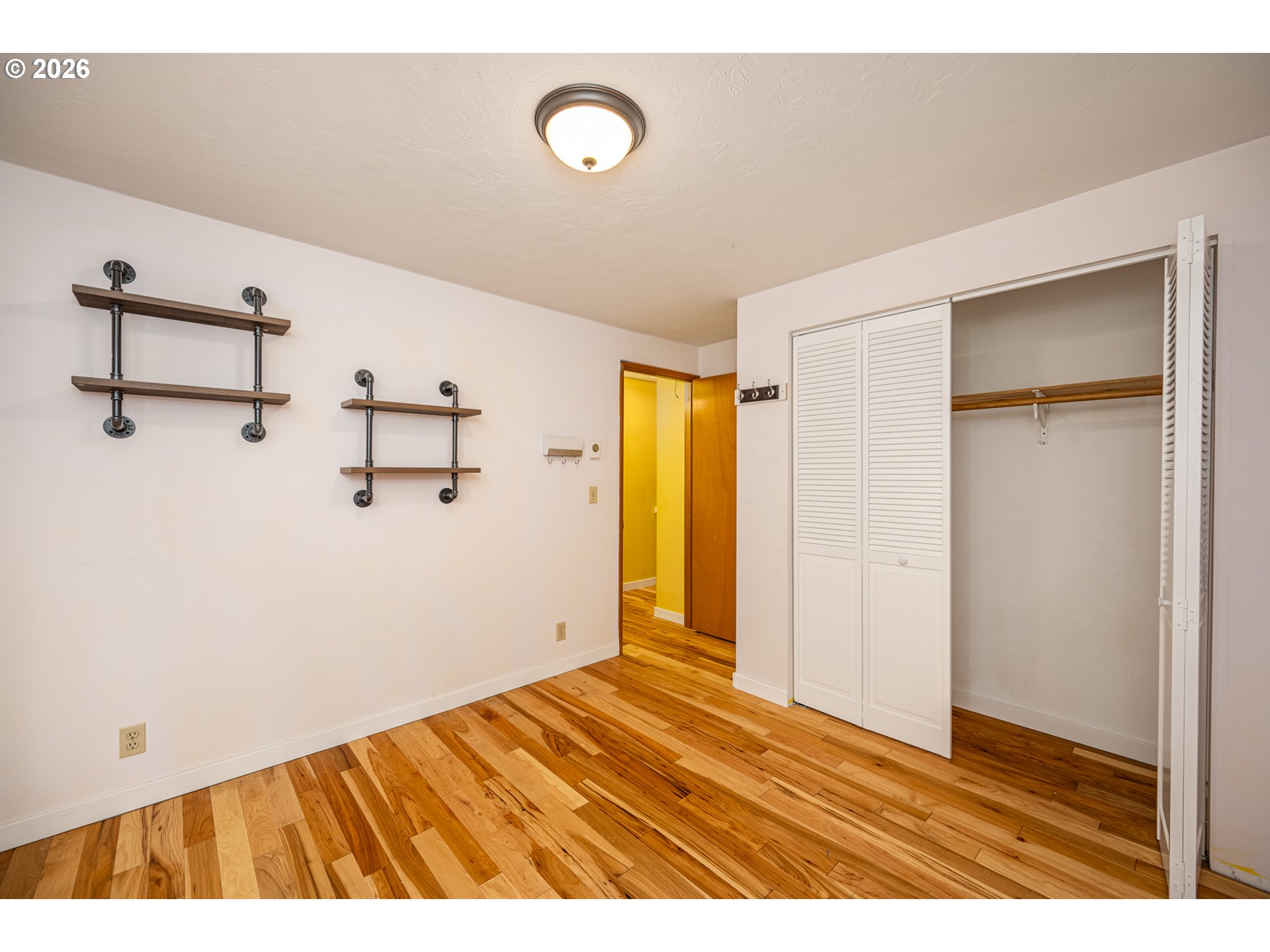 3827 Vine Maple St Property Photo 32
