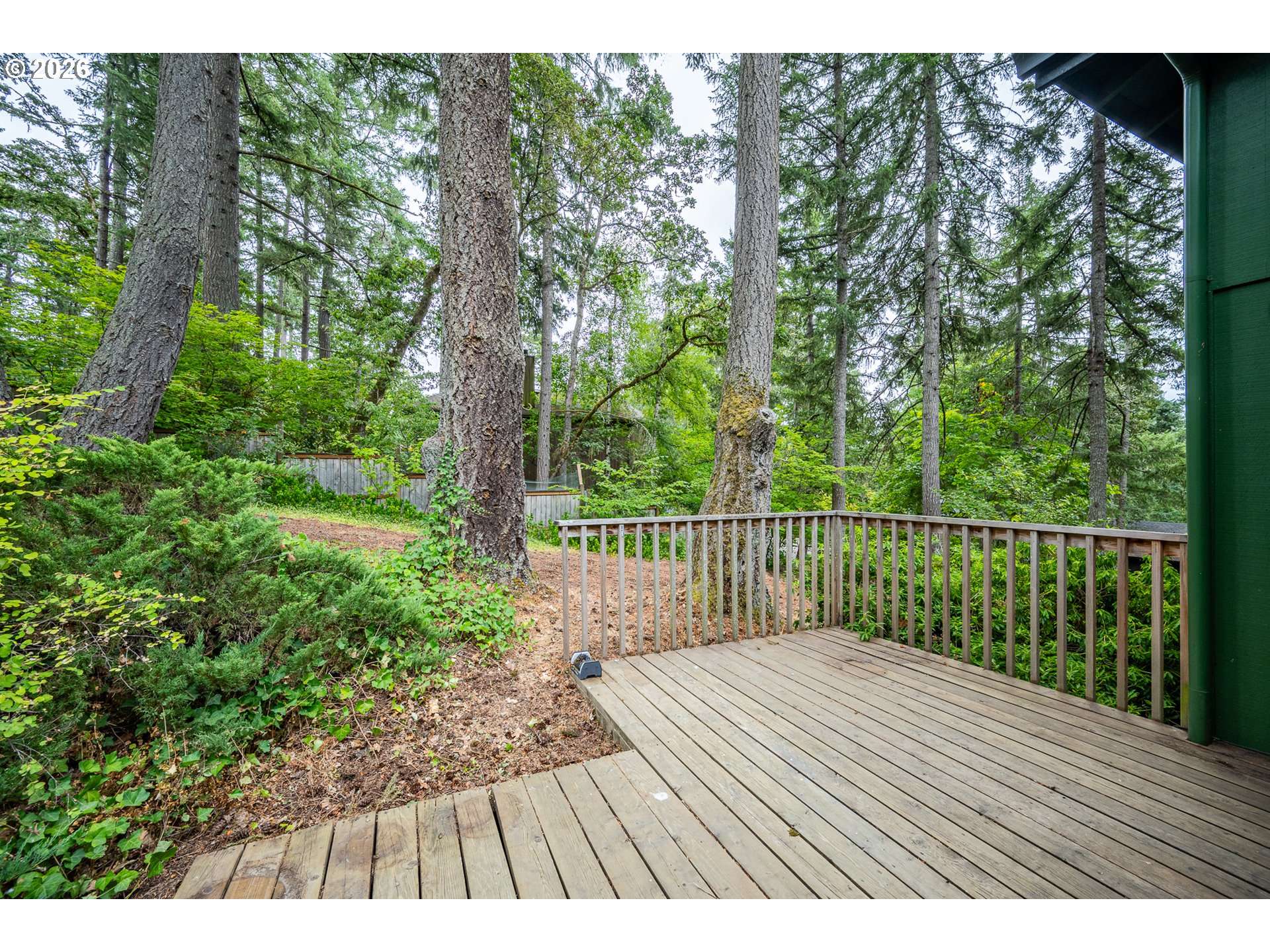 3827 Vine Maple St Property Photo 39